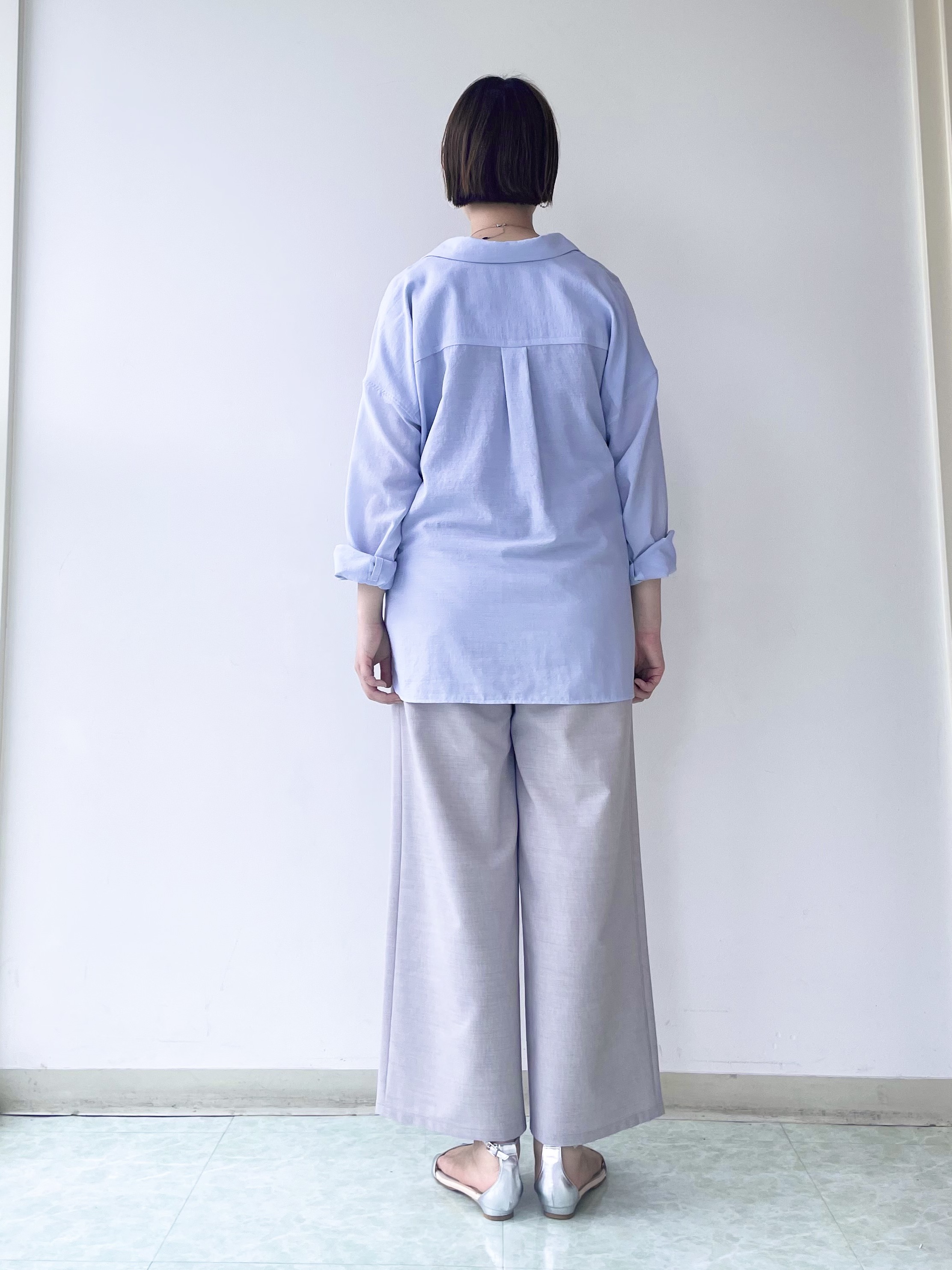 aliceさんの「UNTITLED｜【2WAY/マシンウォッシャブル】カシュクールデザインシャツ」を使ったコーディネート