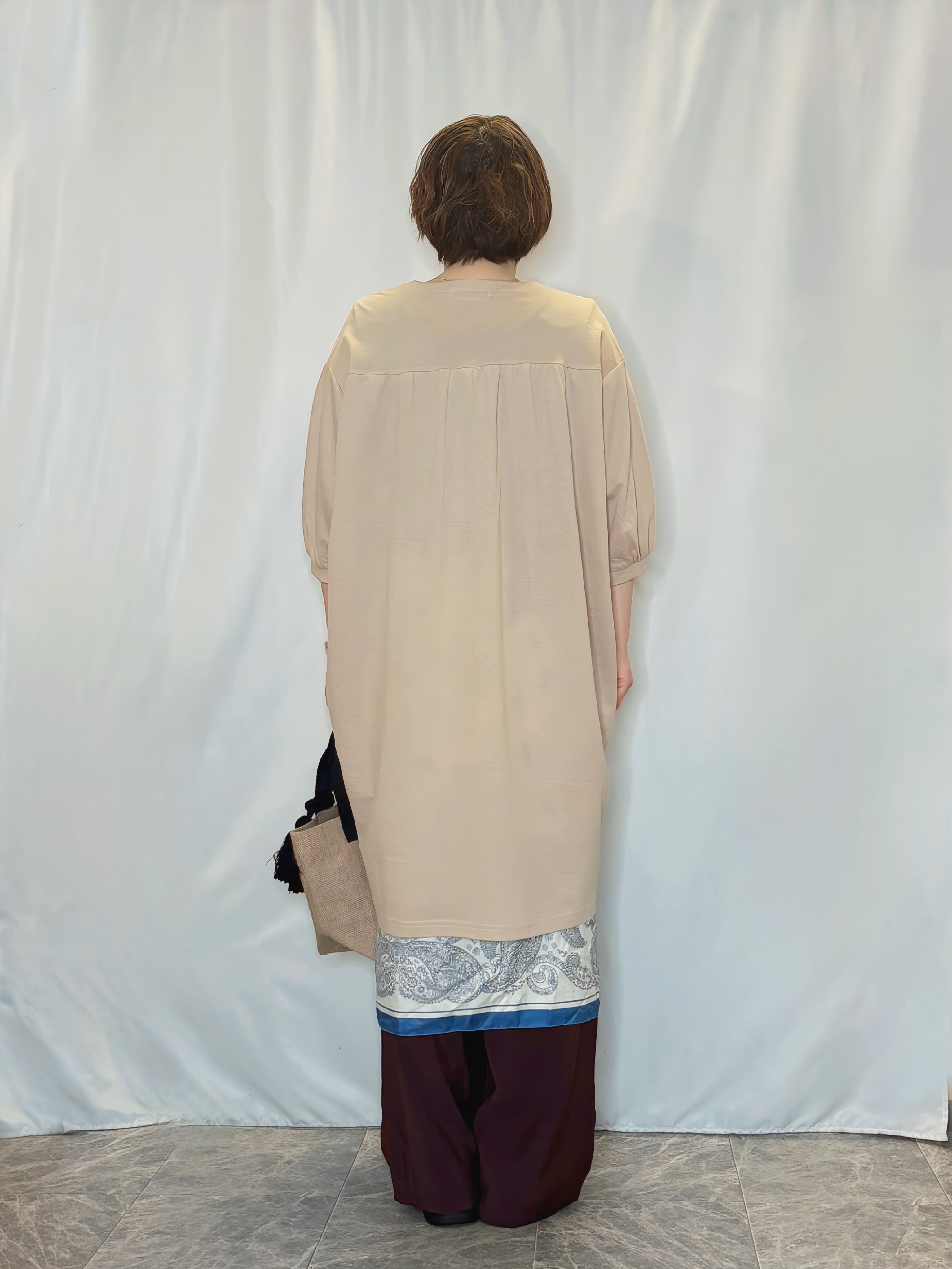 たみさんの「SHOO･LA･RUE｜【洗濯機可/S-LL】1枚でも羽織でも キーネックシャツワンピース」を使ったコーディネート