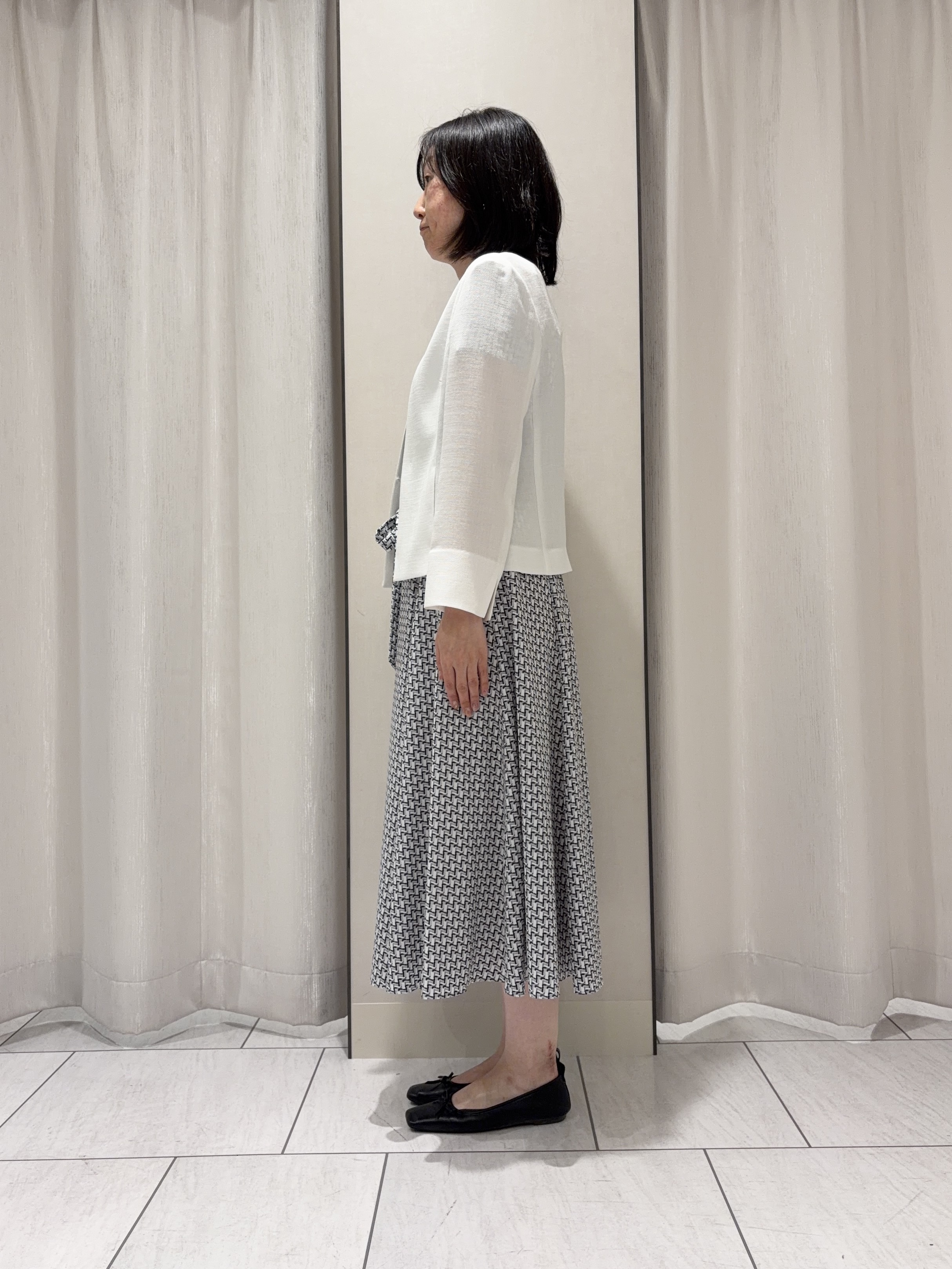 わたなべさんの「UNTITLED｜【清涼感/洗える】ミニマルシルエットジャケット」を使ったコーディネート
