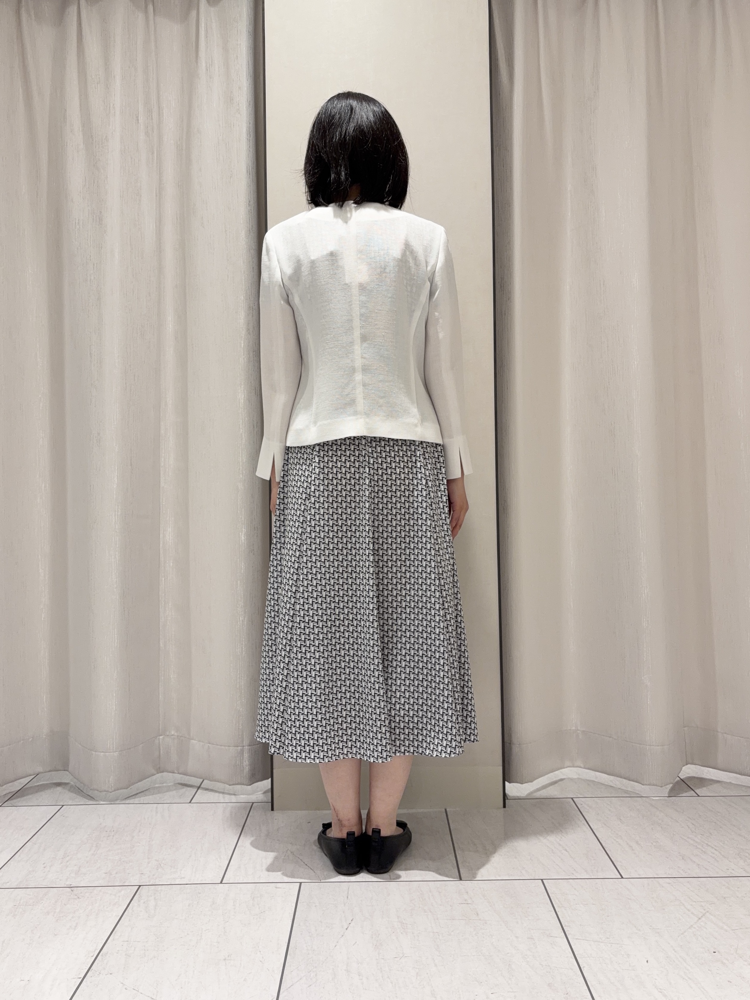 わたなべさんの「UNTITLED｜【清涼感/洗える】ミニマルシルエットジャケット」を使ったコーディネート