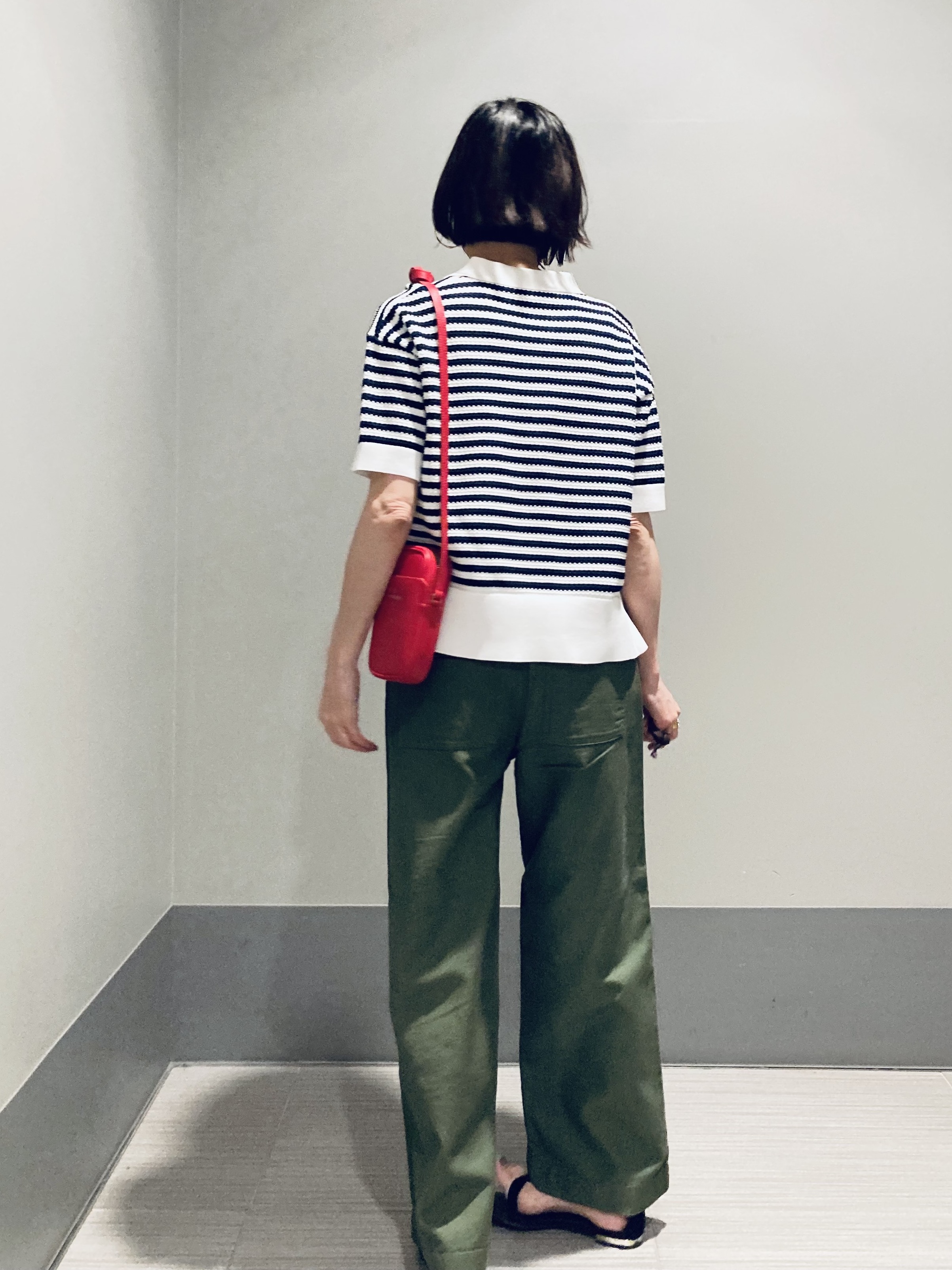 Furuさんの「DRESSTERIOR｜ウォッシャブルスキッパークロップドニット」を使ったコーディネート