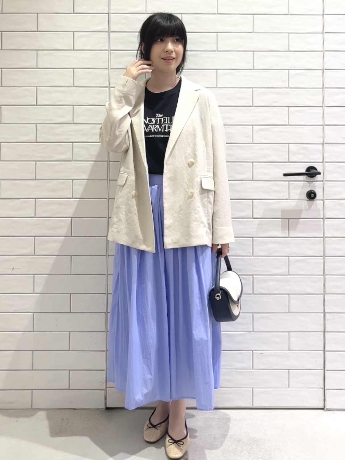 しおりさんの「OPAQUE.CLIP｜【UV／接触冷感】ダブルブレストジャケット《防シワ加工／洗える》」を使ったコーディネート
