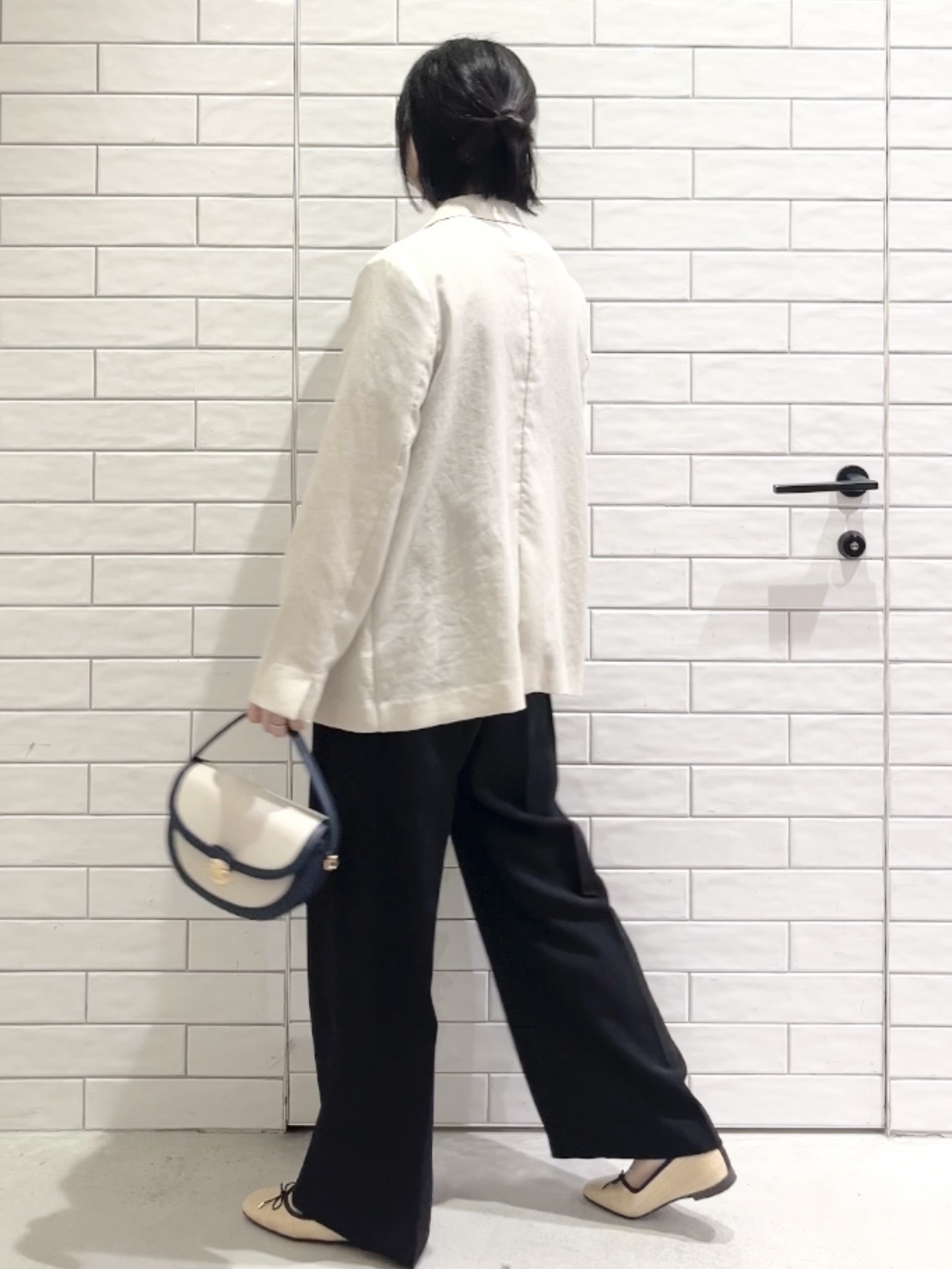 しおりさんの「OPAQUE.CLIP｜【UV／接触冷感】ダブルブレストジャケット《防シワ加工／洗える》」を使ったコーディネート