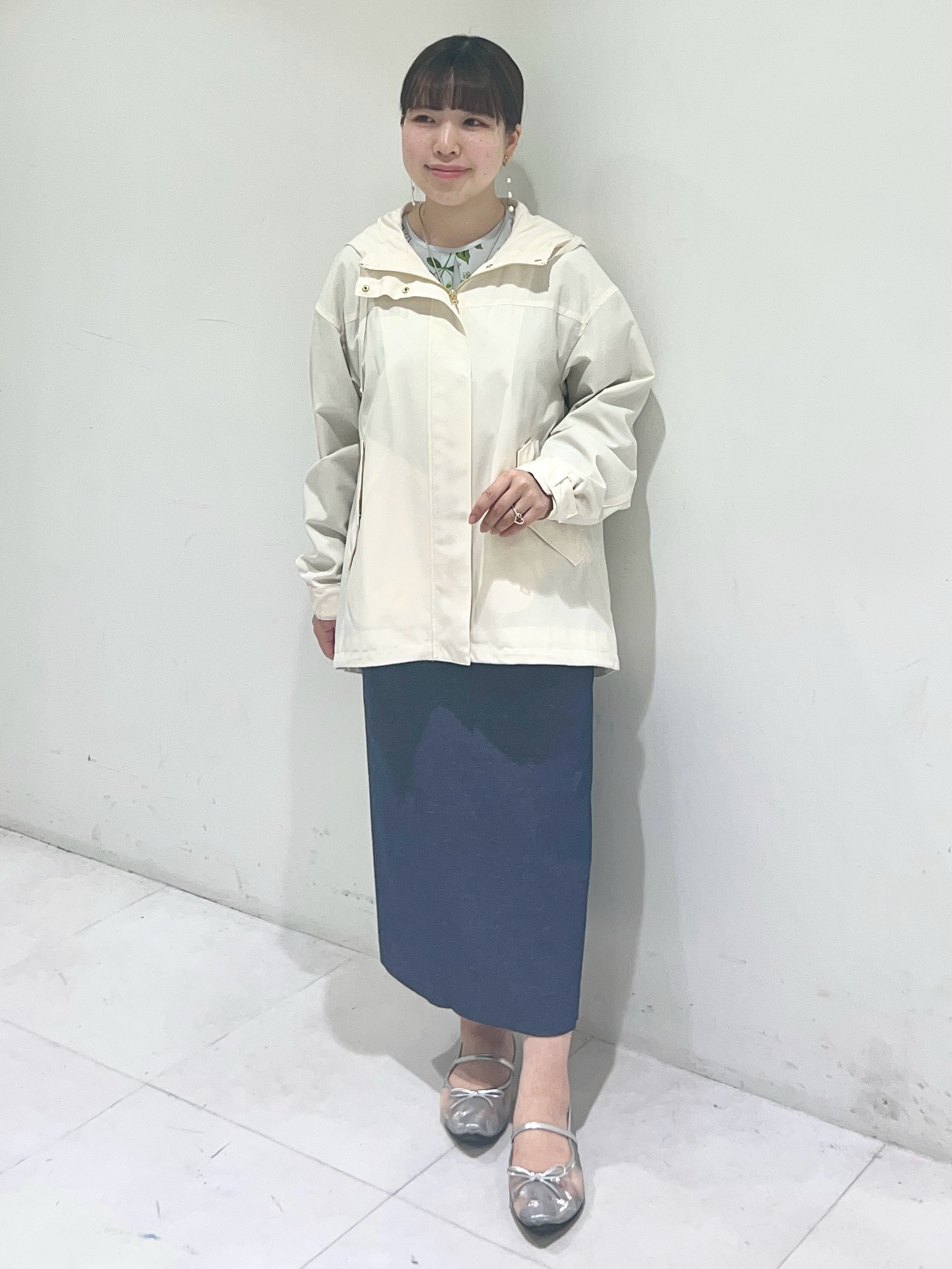 Mitsukiさんの「UNTITLED｜【花柄/洗える】ボタニカルブラウス」を使ったコーディネート