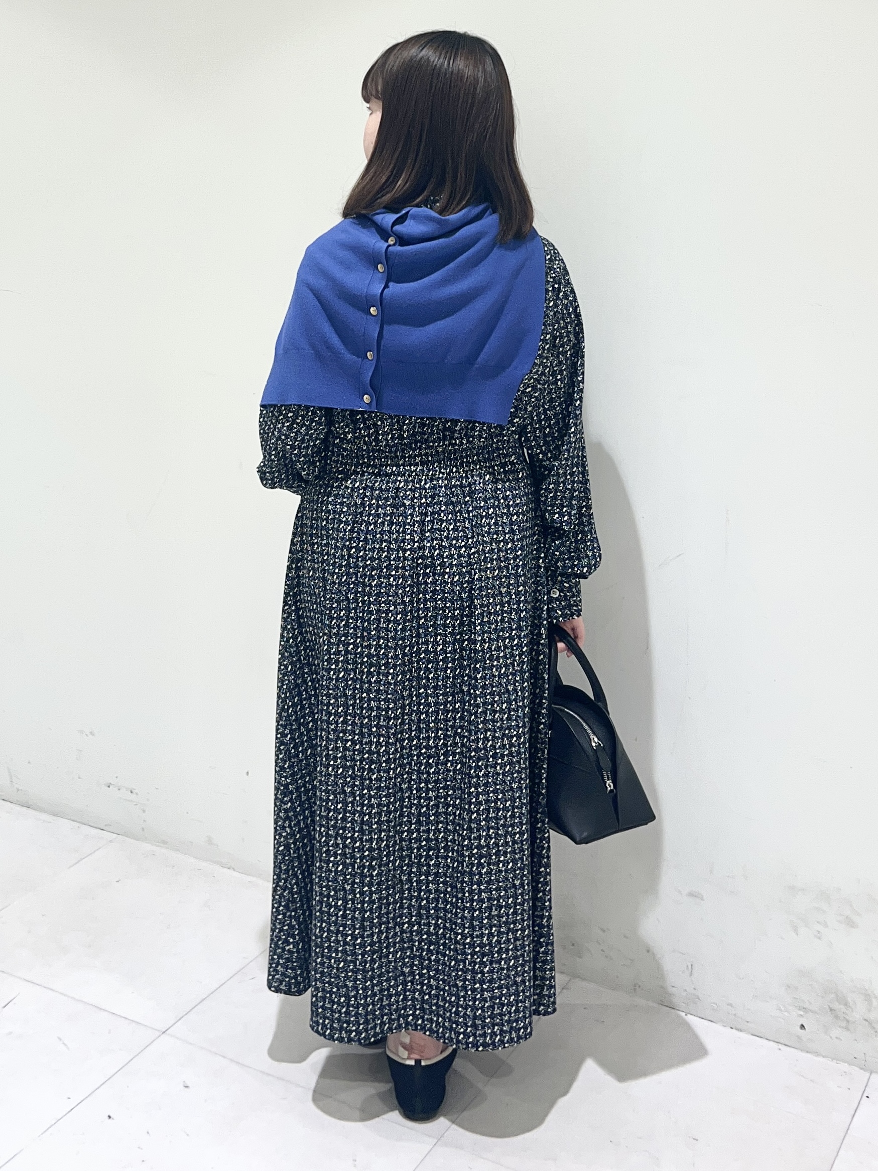 Mitsukiさんの「UNTITLED｜【洗える/きれいめ】クラシカルツイードワンピース」を使ったコーディネート