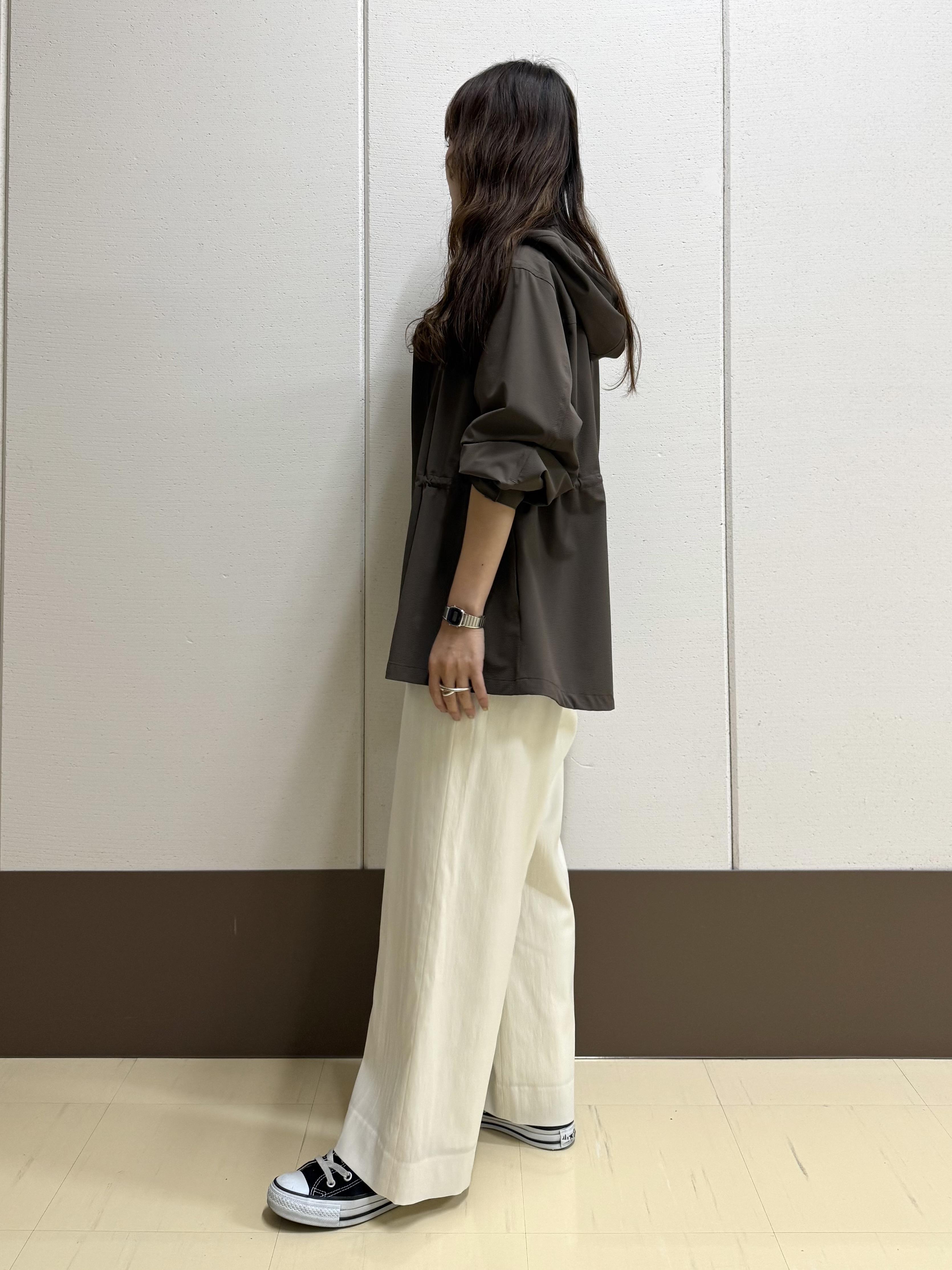 mamiさんの「INDIVI｜【UVケア／選べるグラフィック】スムースジャージTシャツ」を使ったコーディネート