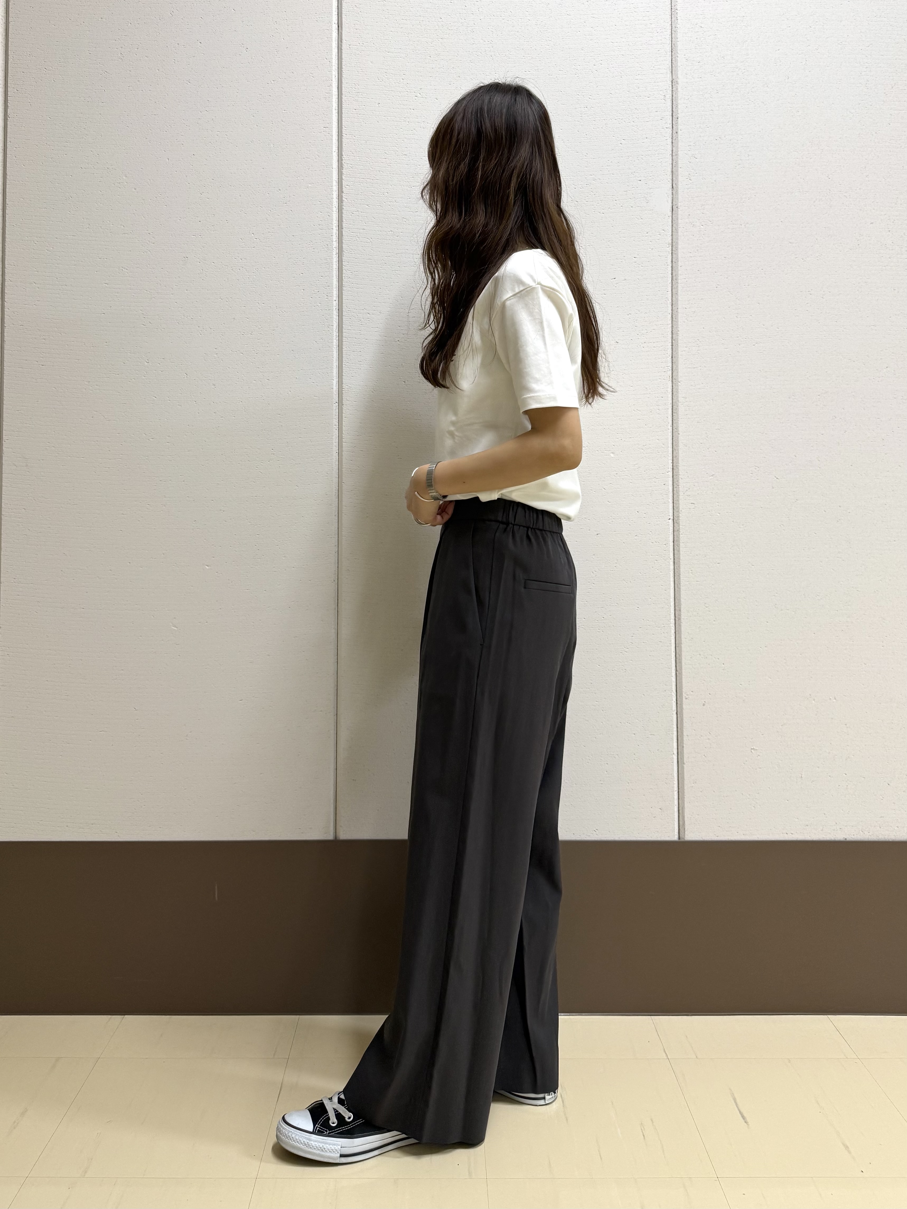 mamiさんの「INDIVI｜【UVケア／選べるグラフィック】スムースジャージTシャツ」を使ったコーディネート