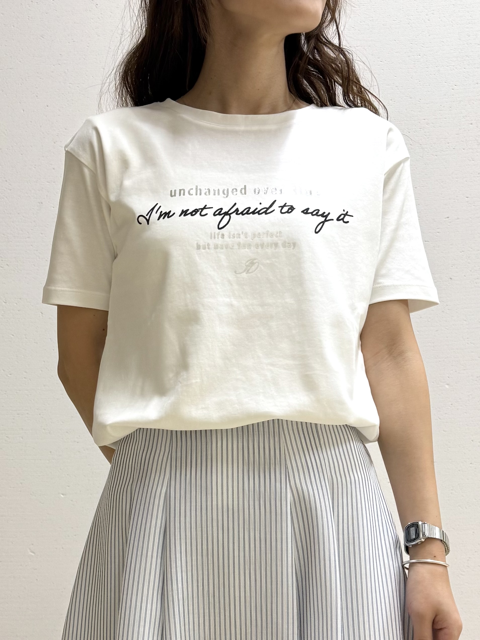 mamiさんの「INDIVI｜【UVケア／選べるグラフィック】スムースジャージTシャツ」を使ったコーディネート