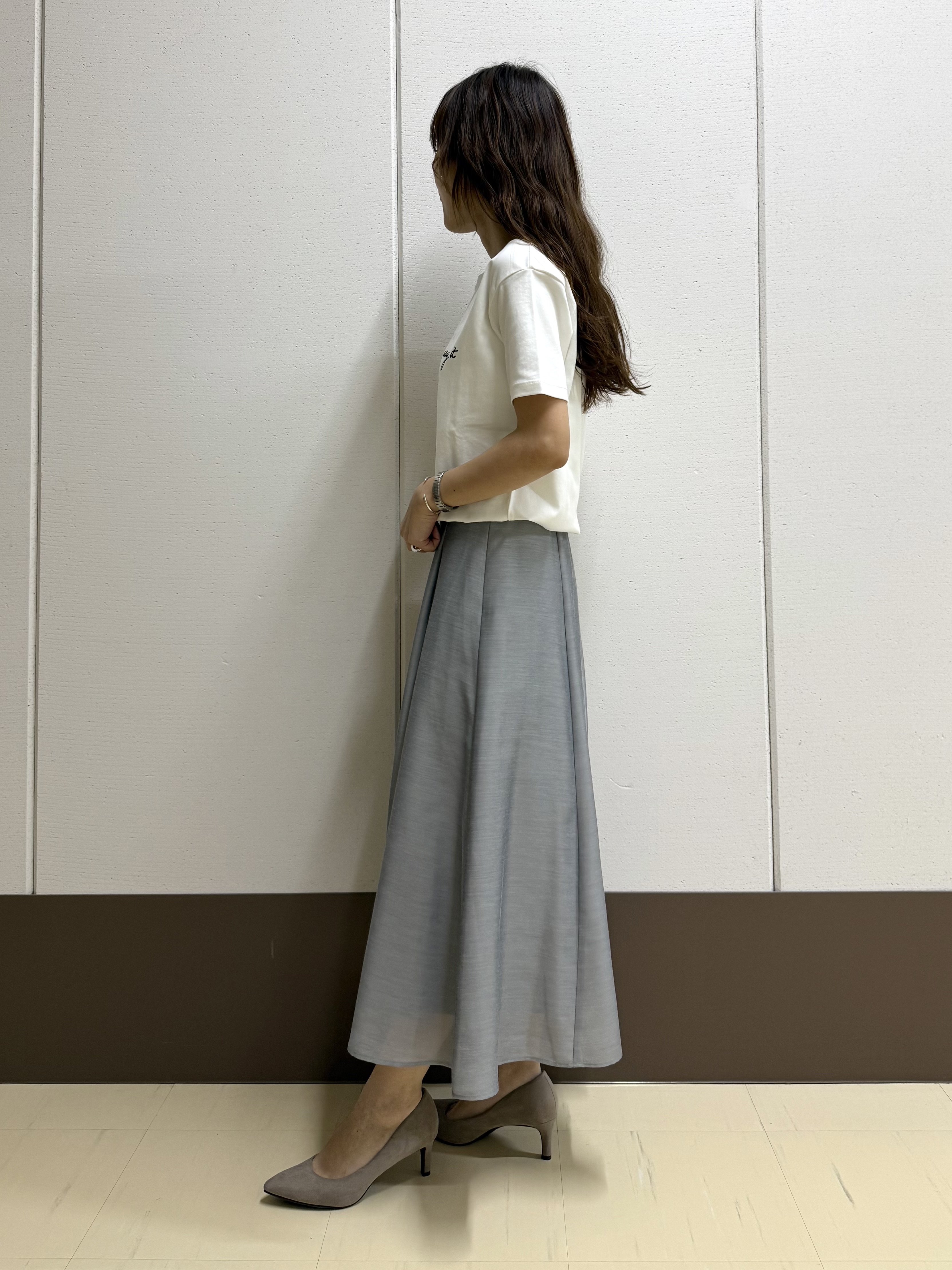 mamiさんの「INDIVI｜【UVケア／選べるグラフィック】スムースジャージTシャツ」を使ったコーディネート