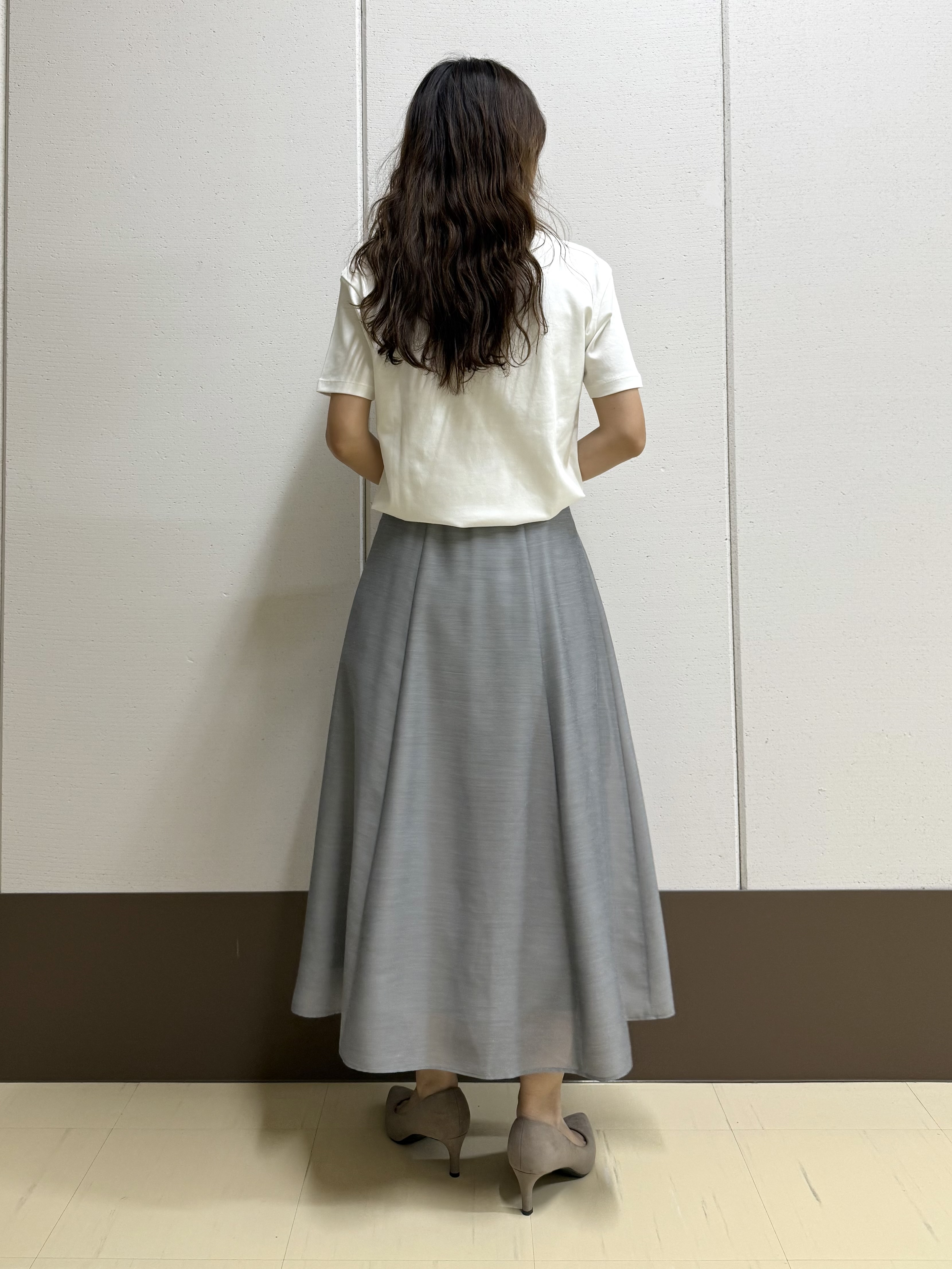 mamiさんの「INDIVI｜【UVケア／選べるグラフィック】スムースジャージTシャツ」を使ったコーディネート