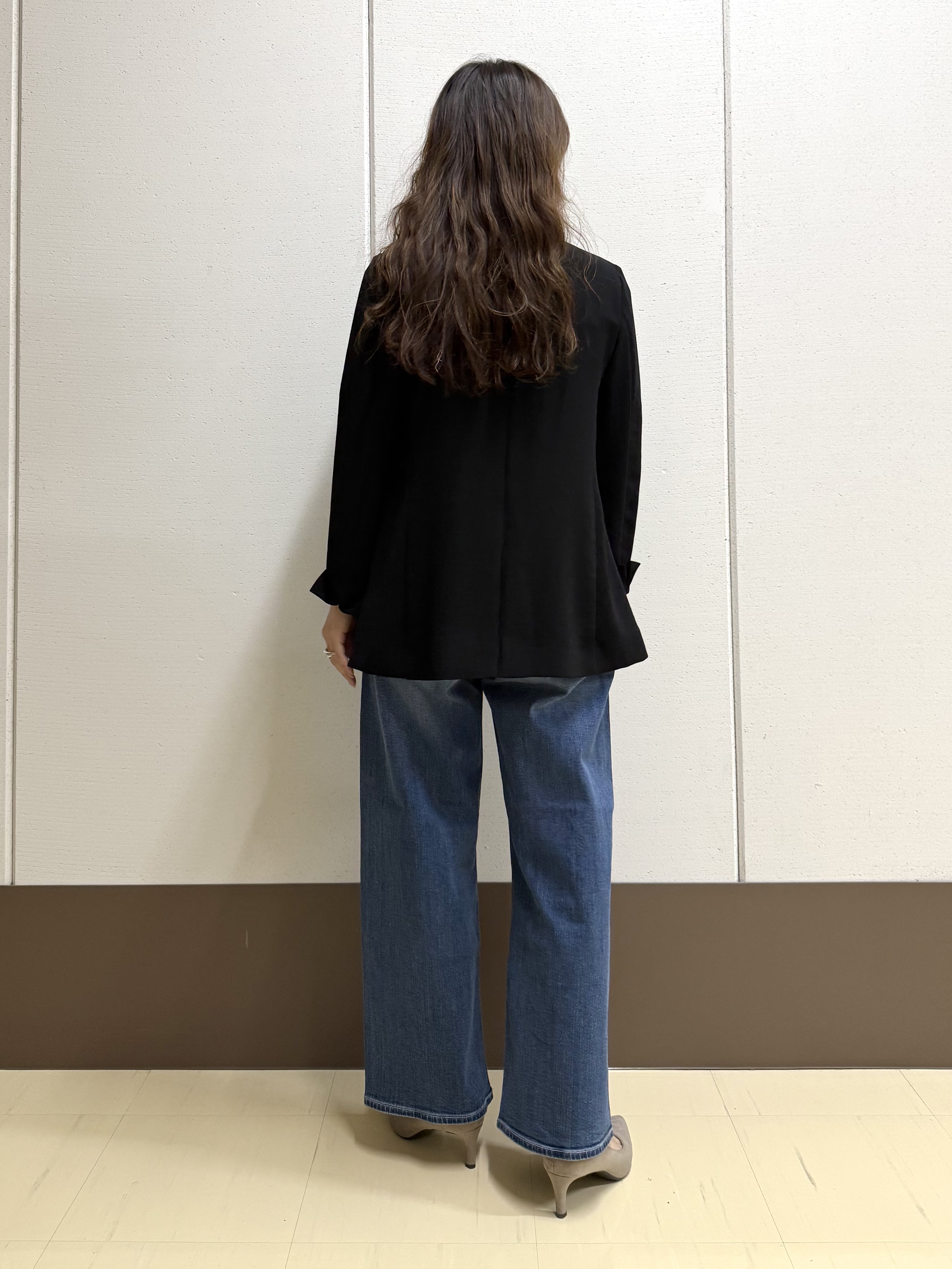 mamiさんの「INDIVI｜【UVケア／選べるグラフィック】スムースジャージTシャツ」を使ったコーディネート