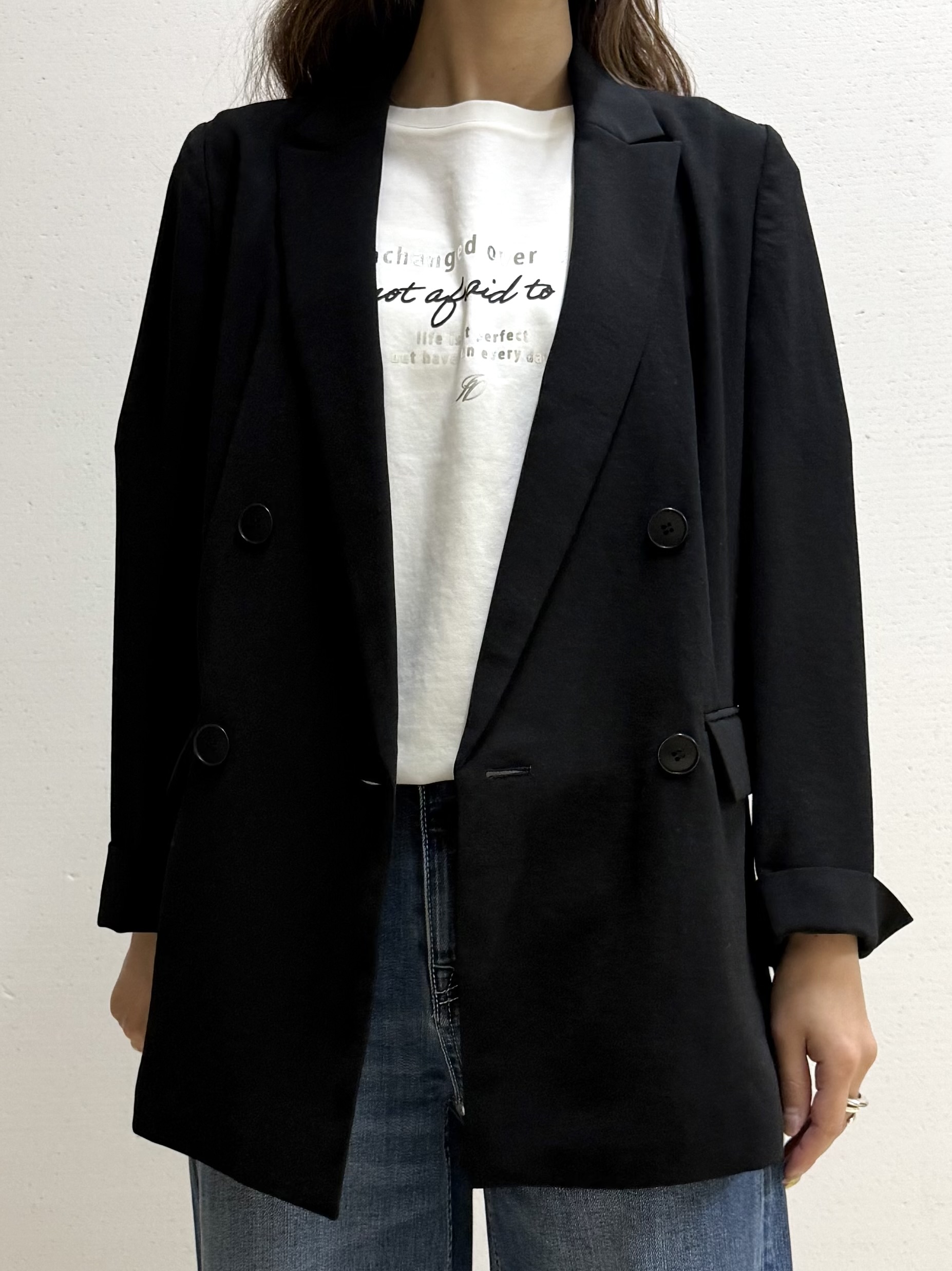 mamiさんの「INDIVI｜【UVケア／選べるグラフィック】スムースジャージTシャツ」を使ったコーディネート