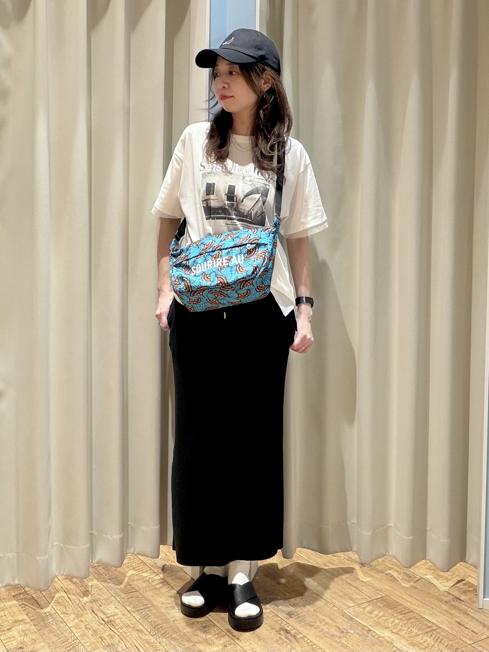 ｔｅｎｃｈｏさんの「SHOO･LA･RUE｜【ひんやり/S-LL/洗濯機可】色・柄選べる お袖チュールレイヤード プリントアソートTシャツ」を使ったコーディネート