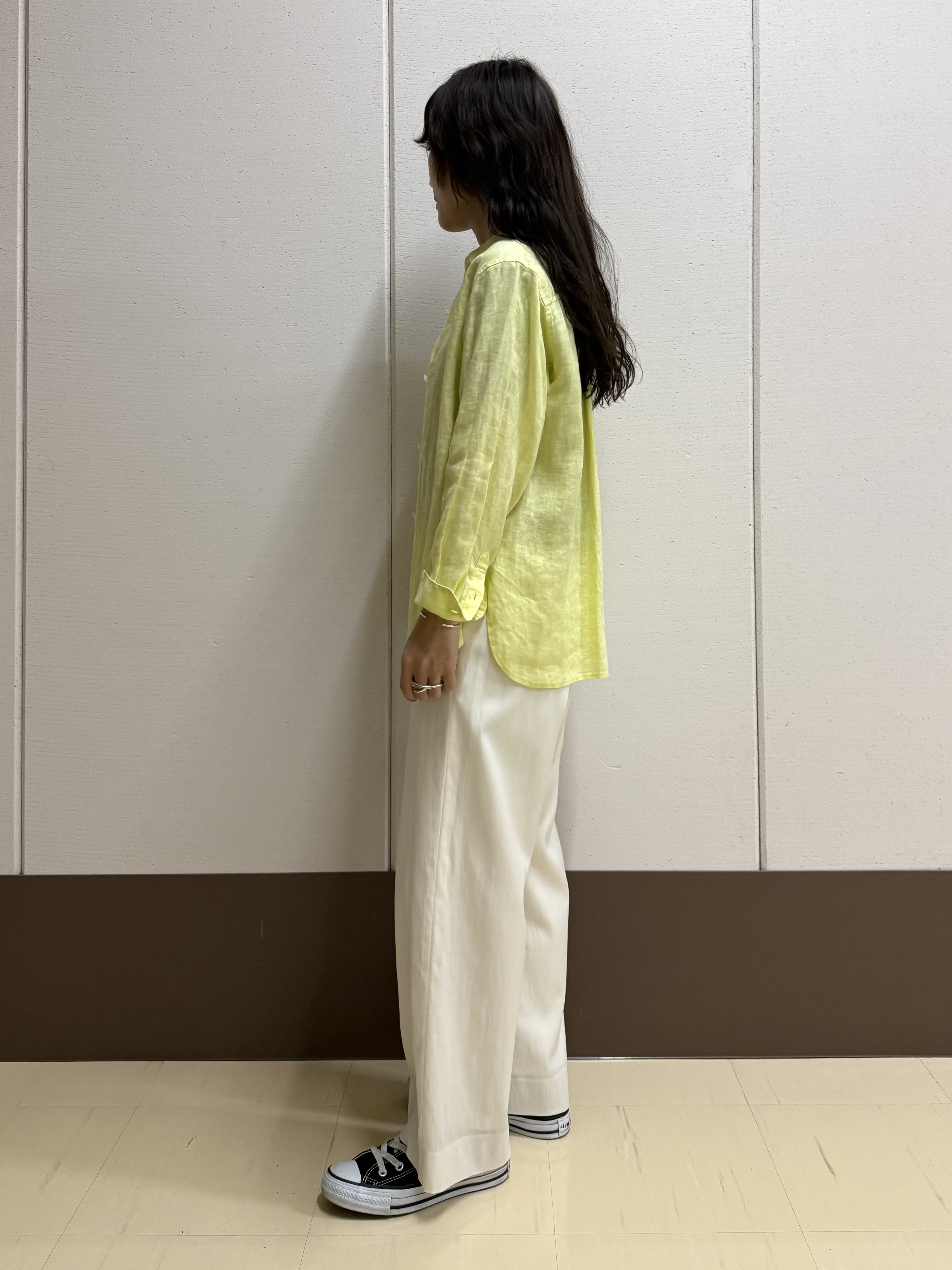 mamiさんの「INDIVI｜【UVケア／選べるグラフィック】スムースジャージTシャツ」を使ったコーディネート