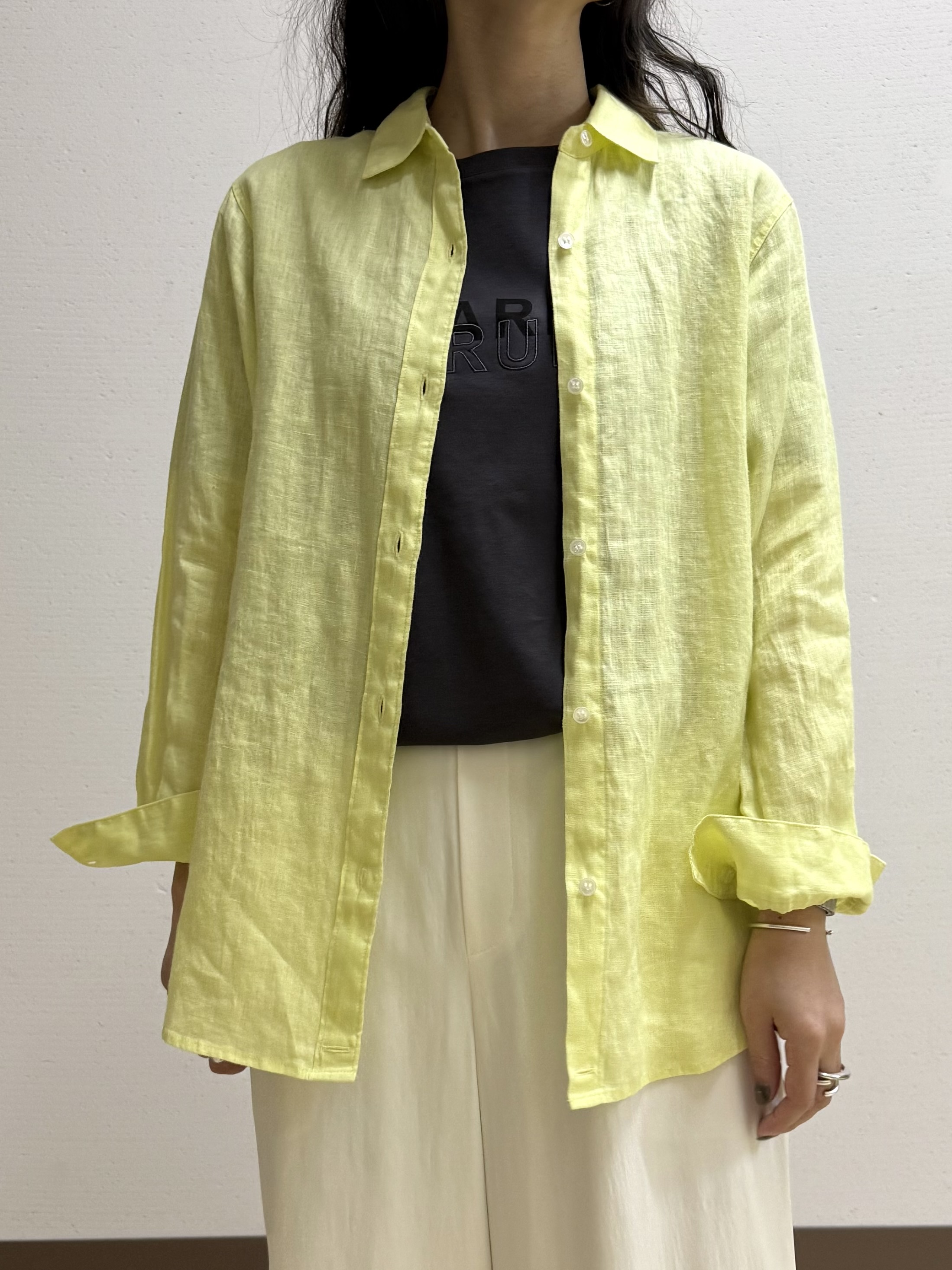 mamiさんの「INDIVI｜【UVケア／選べるグラフィック】スムースジャージTシャツ」を使ったコーディネート