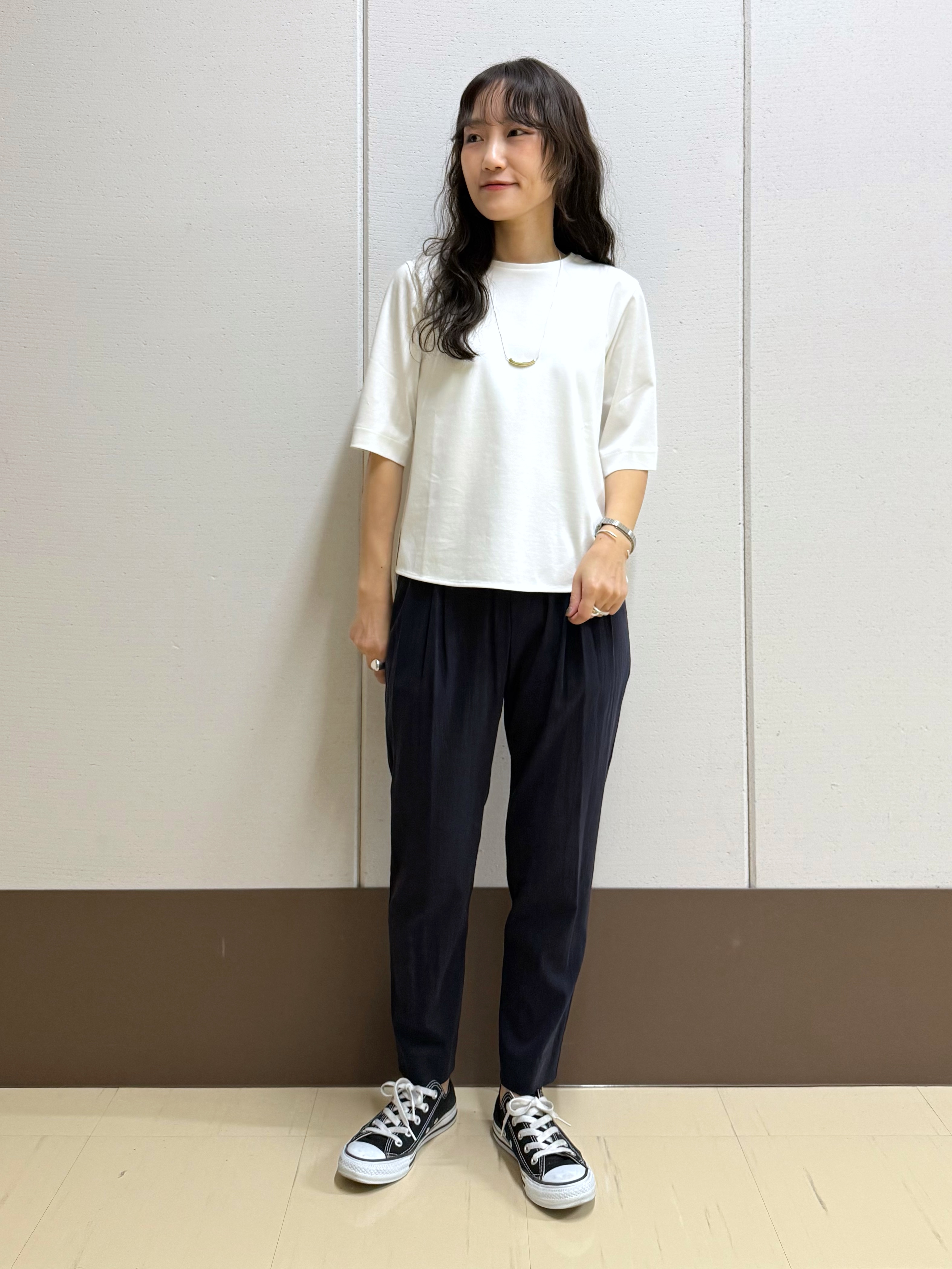 mamiさんの「INDIVI｜【抗菌防臭／消臭】上品光沢コットンTシャツ」を使ったコーディネート