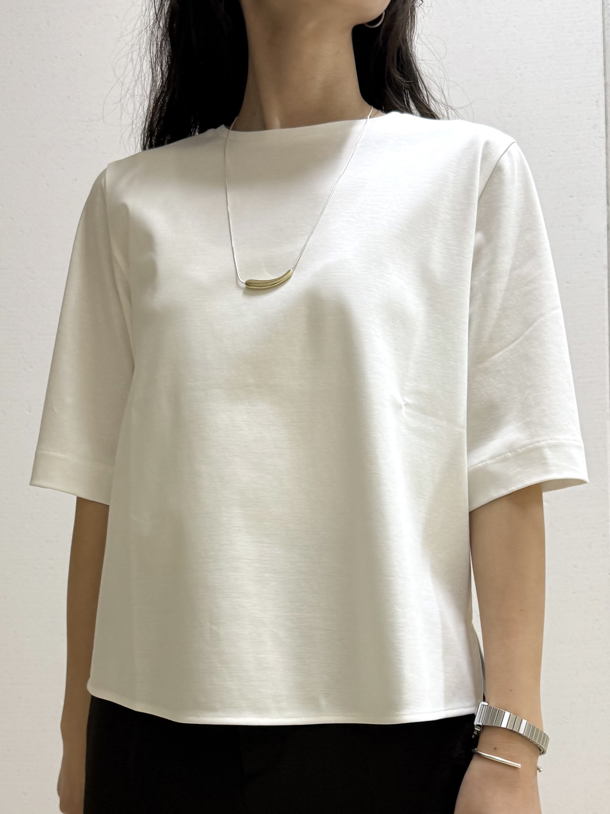 mamiさんの「INDIVI｜【洗える／UVケア／麻調】シングルジャケット」を使ったコーディネート