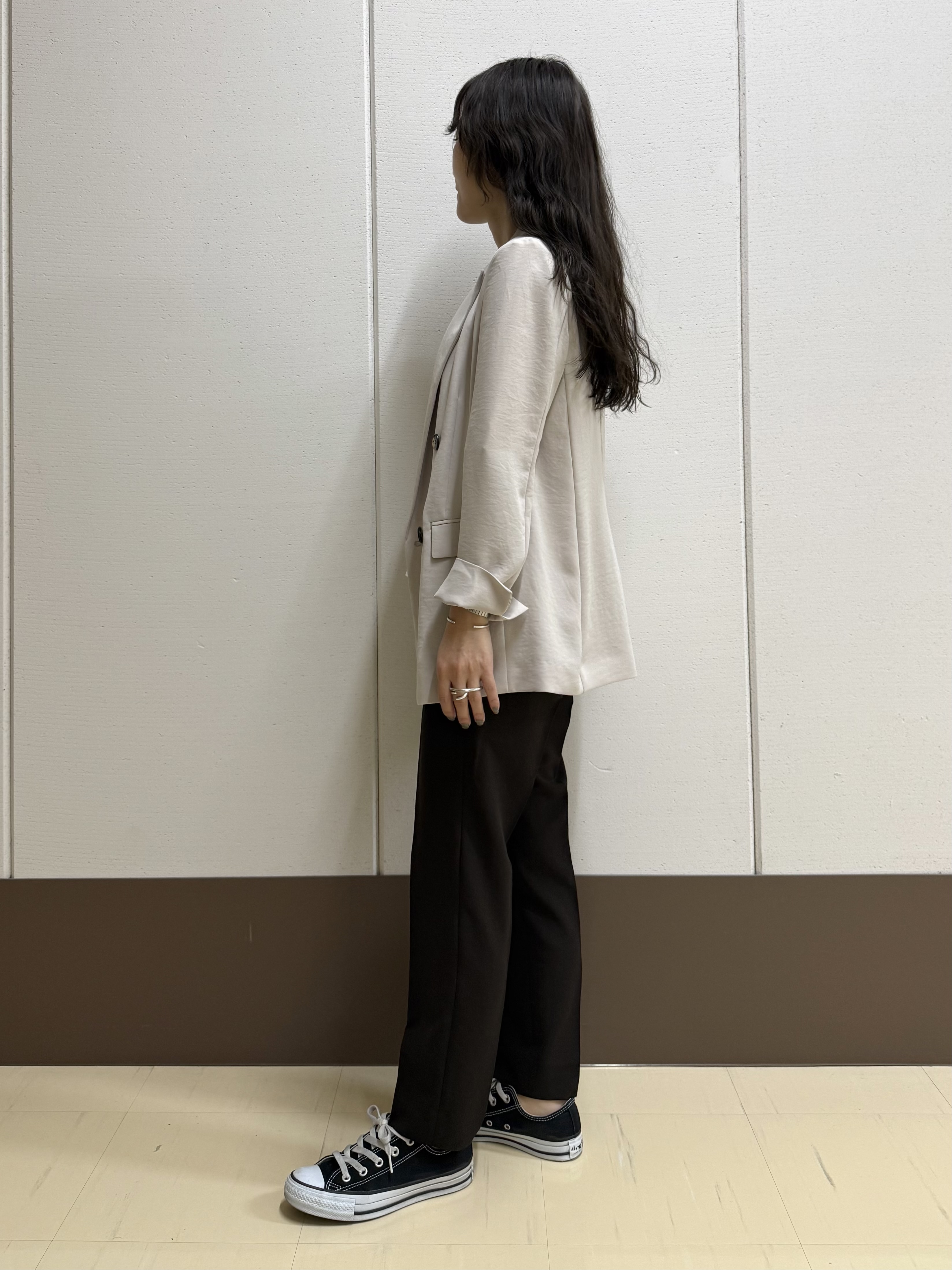 mamiさんの「INDIVI｜【抗菌防臭／消臭】上品光沢コットンTシャツ」を使ったコーディネート