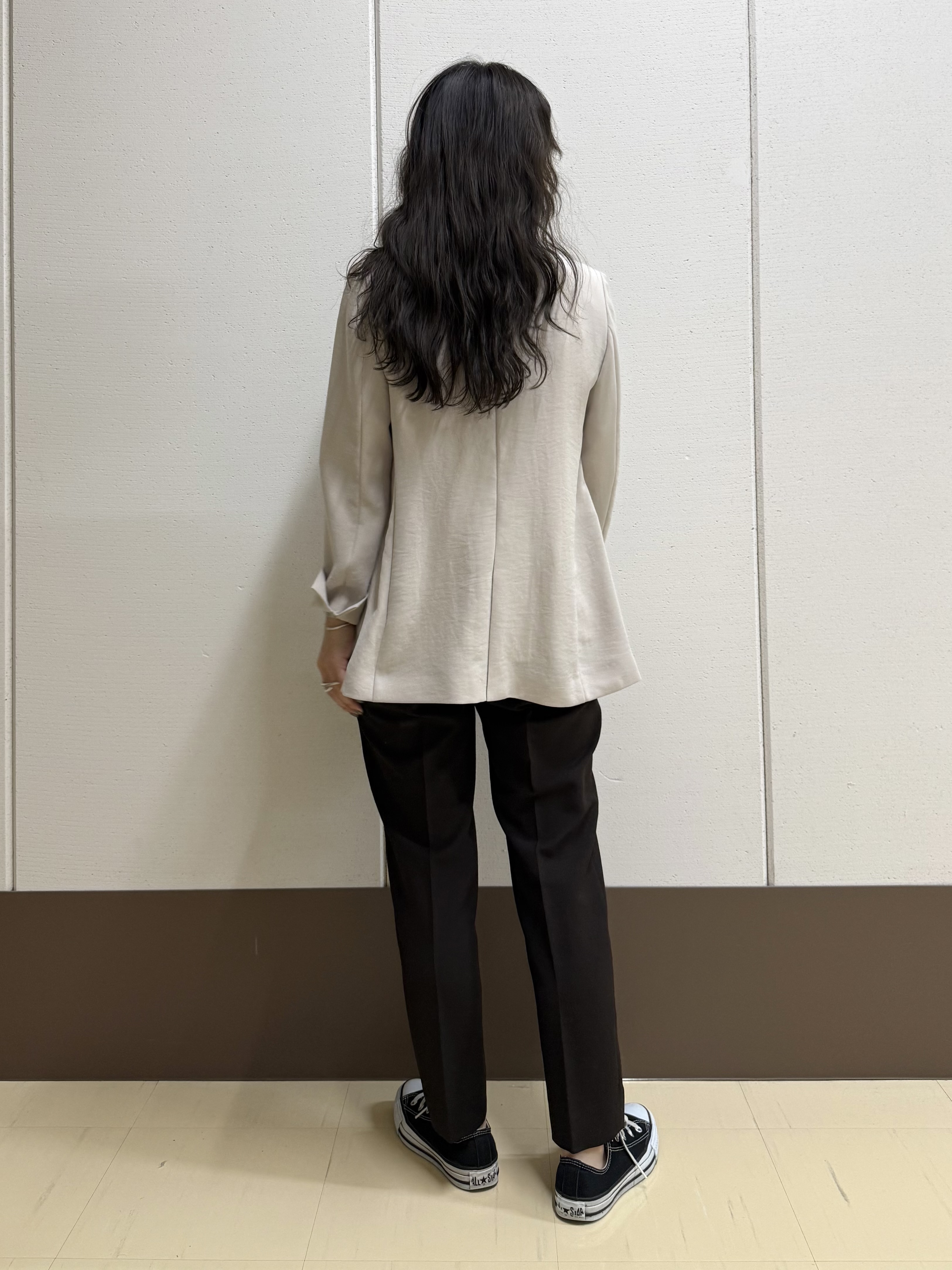 mamiさんの「INDIVI｜【抗菌防臭／消臭】上品光沢コットンTシャツ」を使ったコーディネート