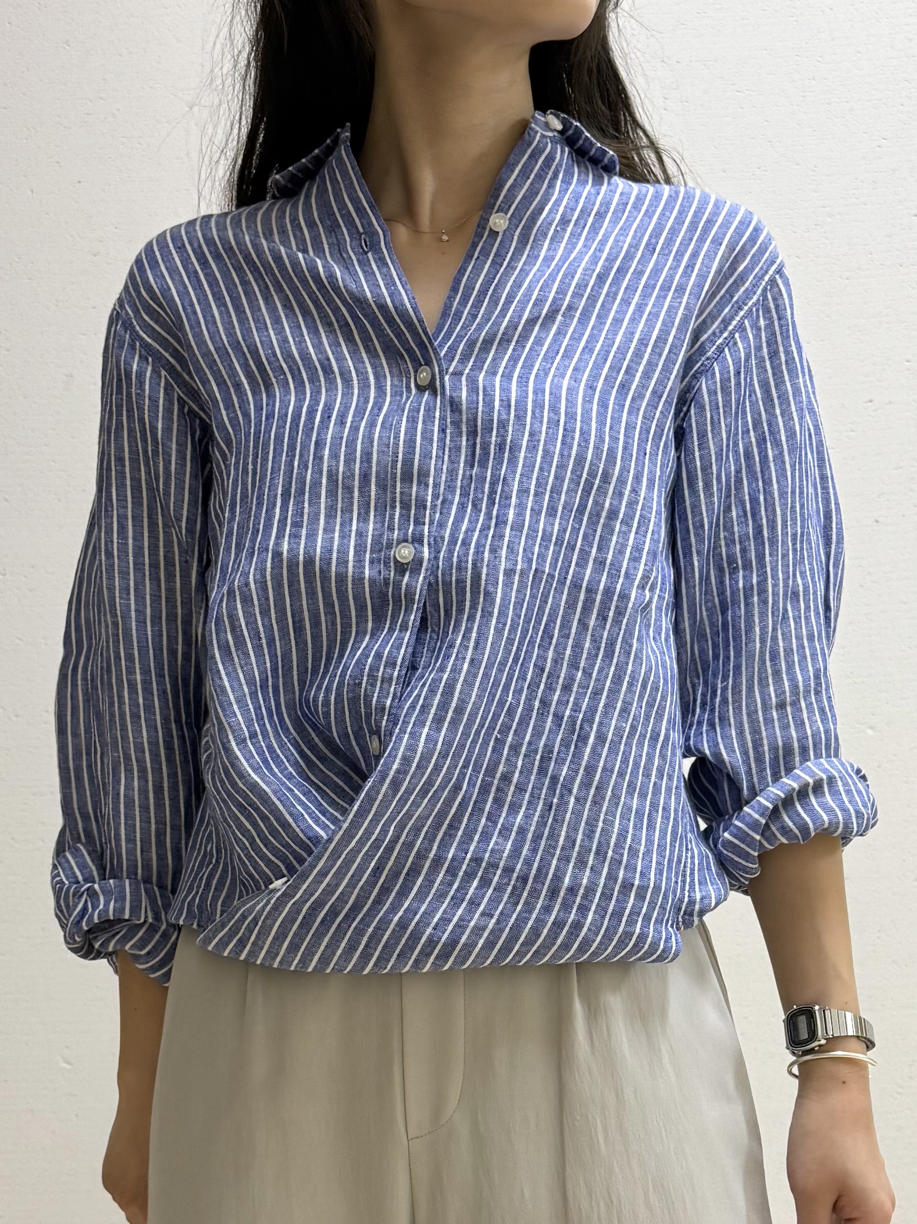 mamiさんの「INDIVI｜【接触冷感／2WAY】カシュクールリネンシャツ」を使ったコーディネート