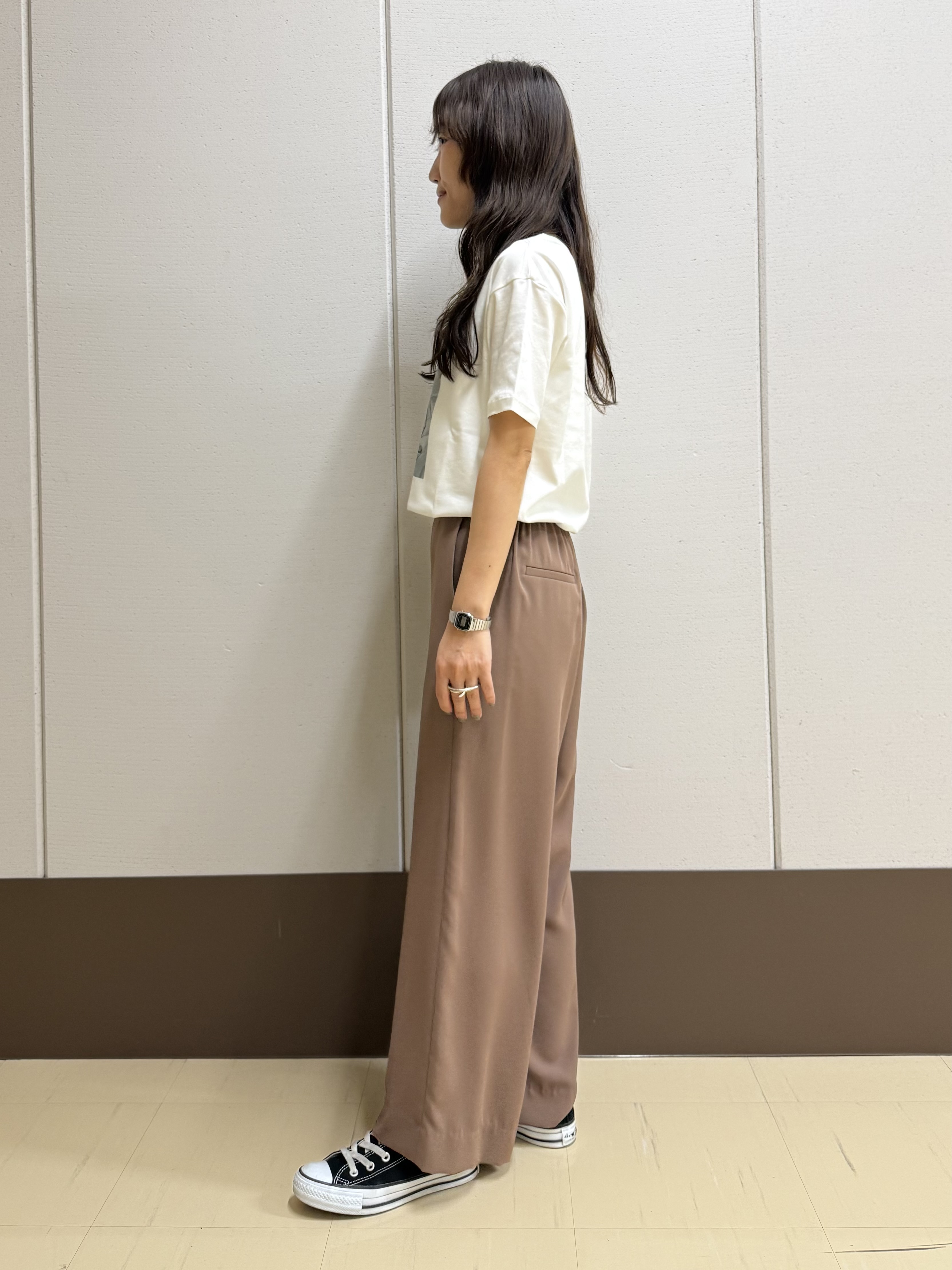 mamiさんの「INDIVI｜【UVケア／選べるグラフィック】スムースジャージTシャツ」を使ったコーディネート