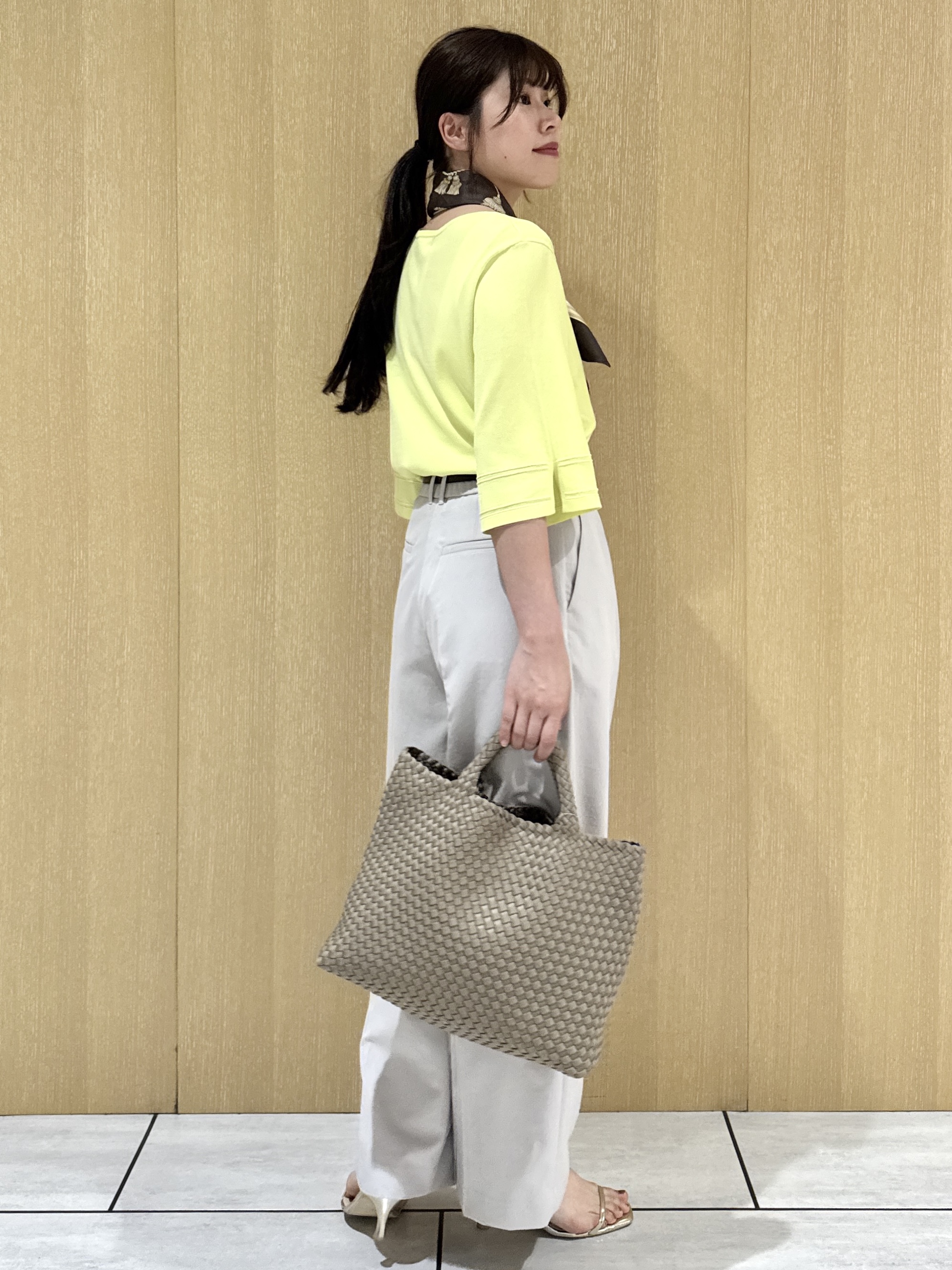 nanaさんの「UNTITLED｜【洗える/清涼感】袖スリットニットプルオーバー」を使ったコーディネート
