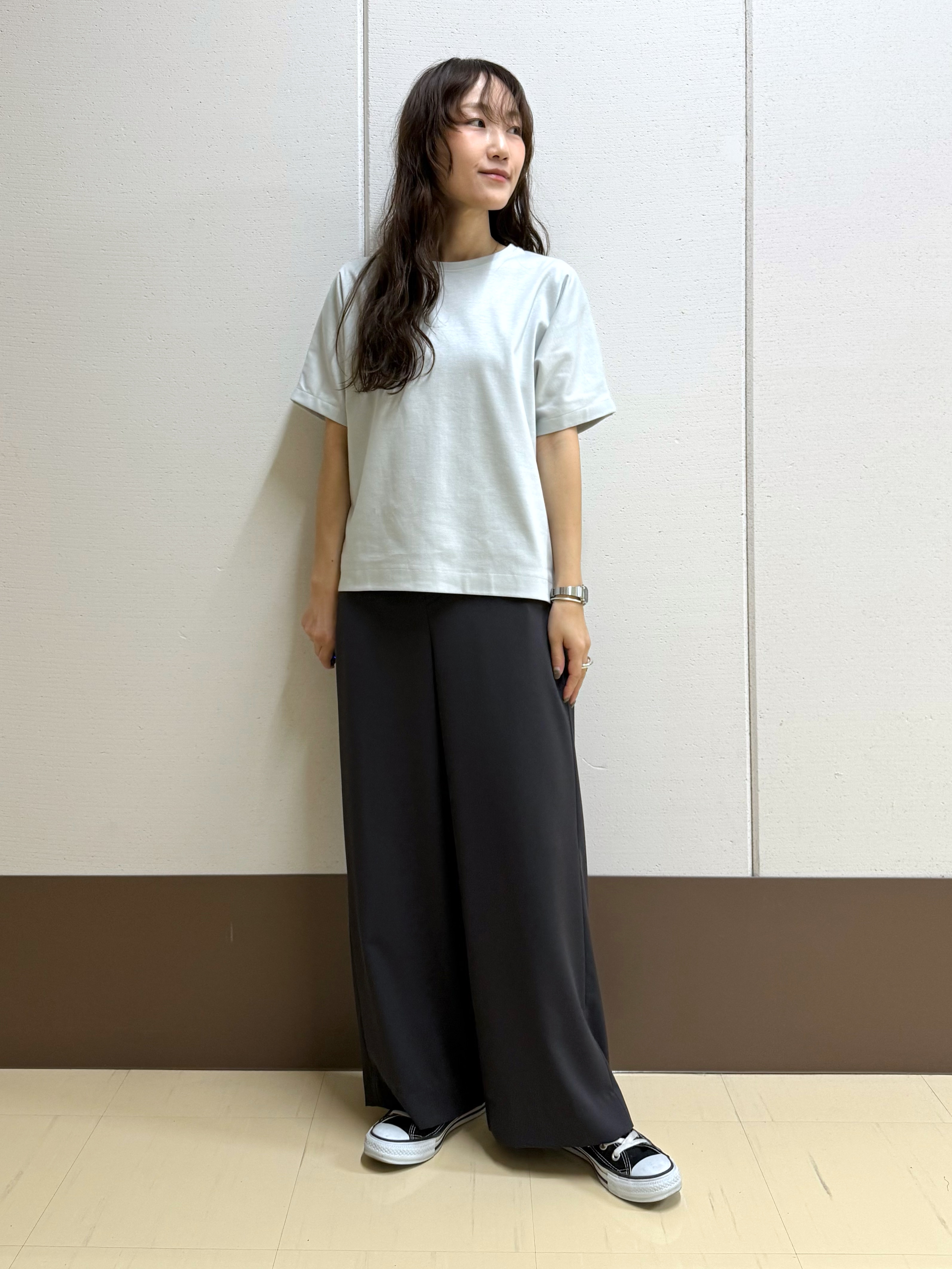 mamiさんの「INDIVI｜【洗える／コットン】メッシュジップニットカーディガン」を使ったコーディネート