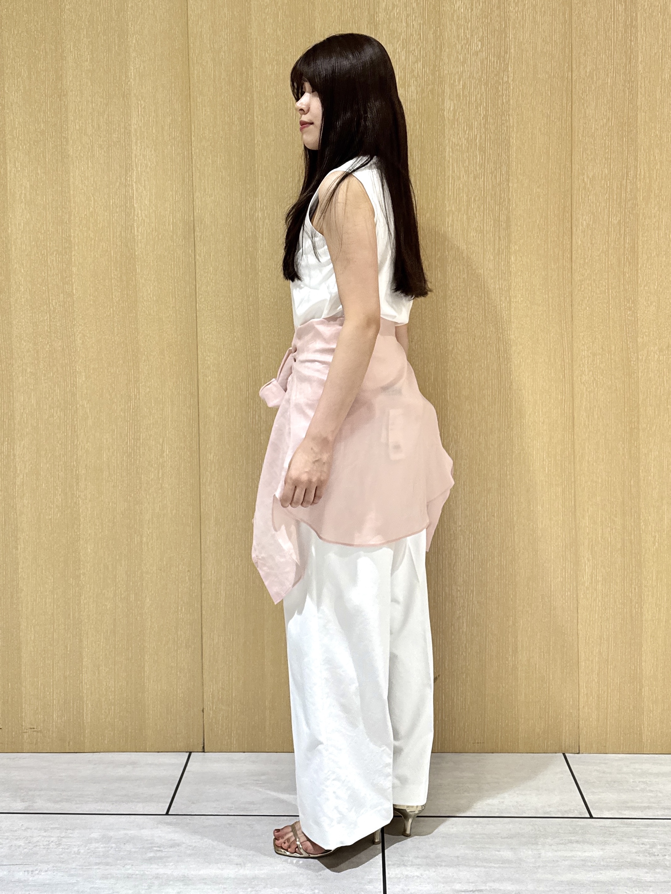 nanaさんの「UNTITLED｜【古畑星夏さん着用/接触冷感】ドライタッチシャツ」を使ったコーディネート