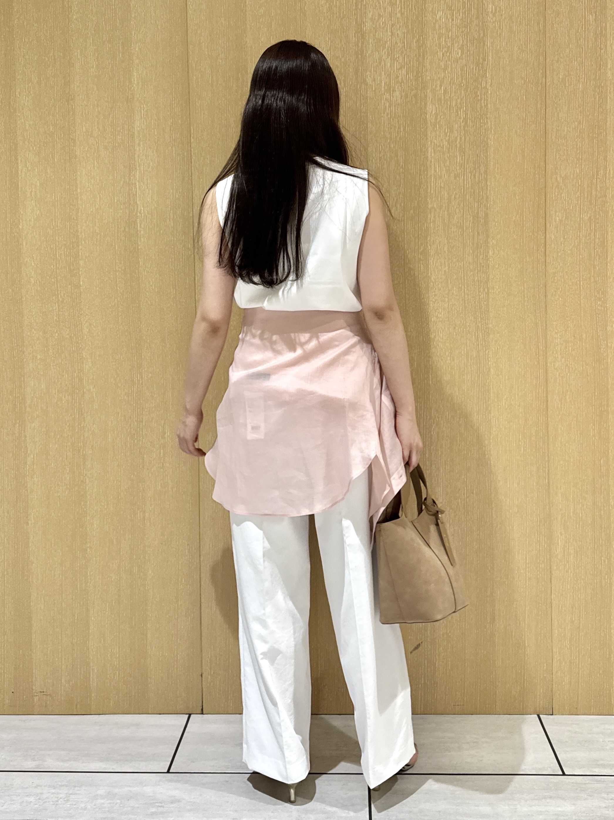 nanaさんの「UNTITLED｜【古畑星夏さん着用/接触冷感】ドライタッチシャツ」を使ったコーディネート