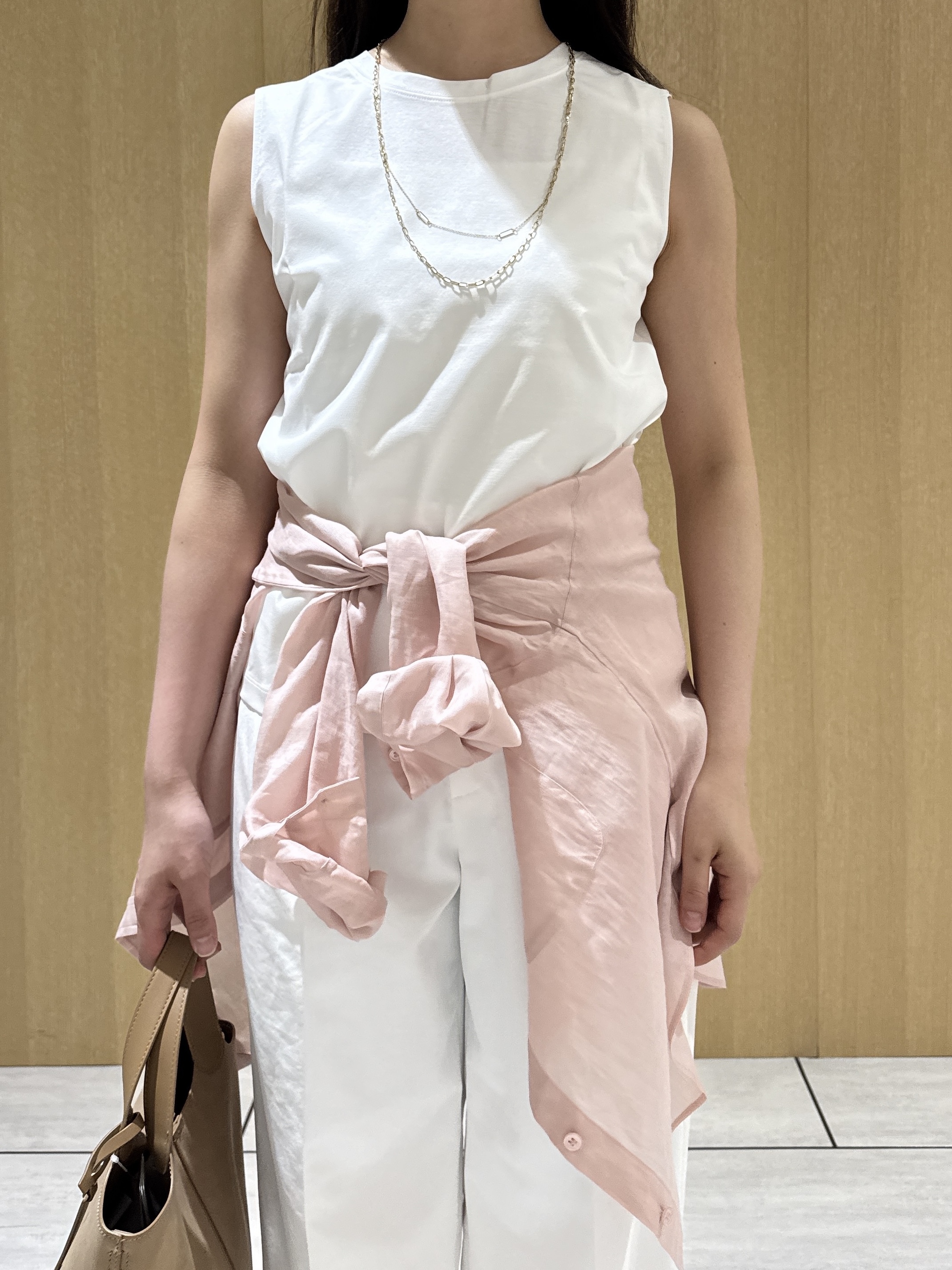 nanaさんの「UNTITLED｜【古畑星夏さん着用/接触冷感】ドライタッチシャツ」を使ったコーディネート