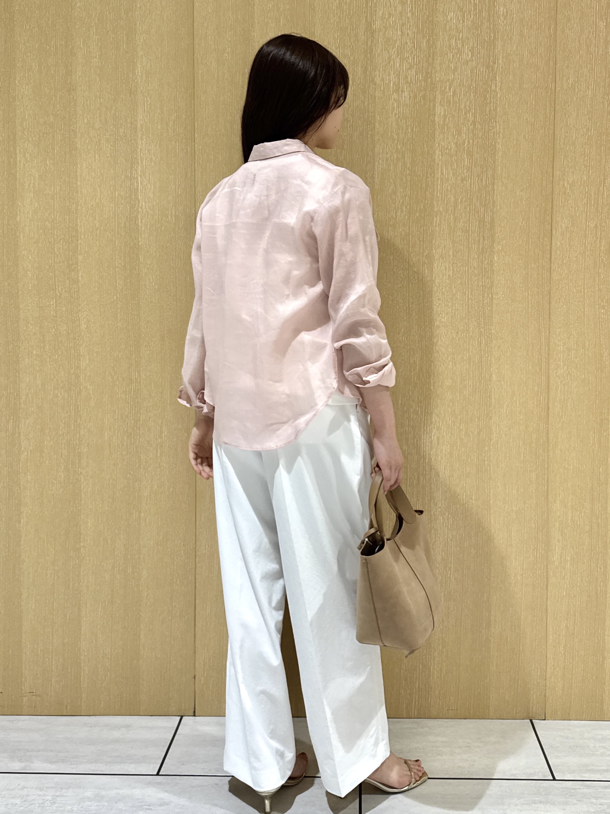nanaさんの「UNTITLED｜【古畑星夏さん着用/接触冷感】ドライタッチシャツ」を使ったコーディネート