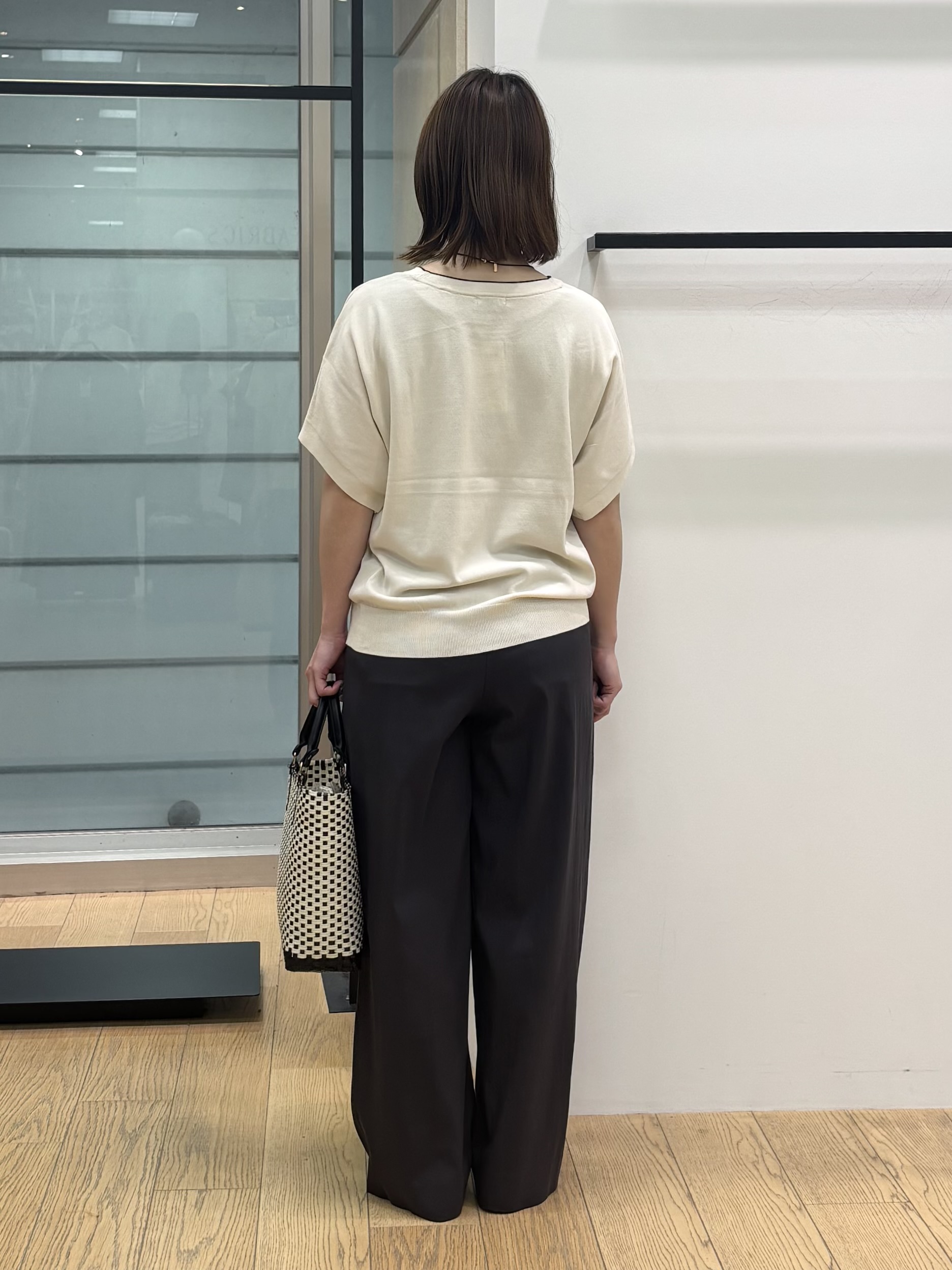 asamiさんの「INDIVI｜【洗える／コットン】ドライタッチさらりニットT」を使ったコーディネート