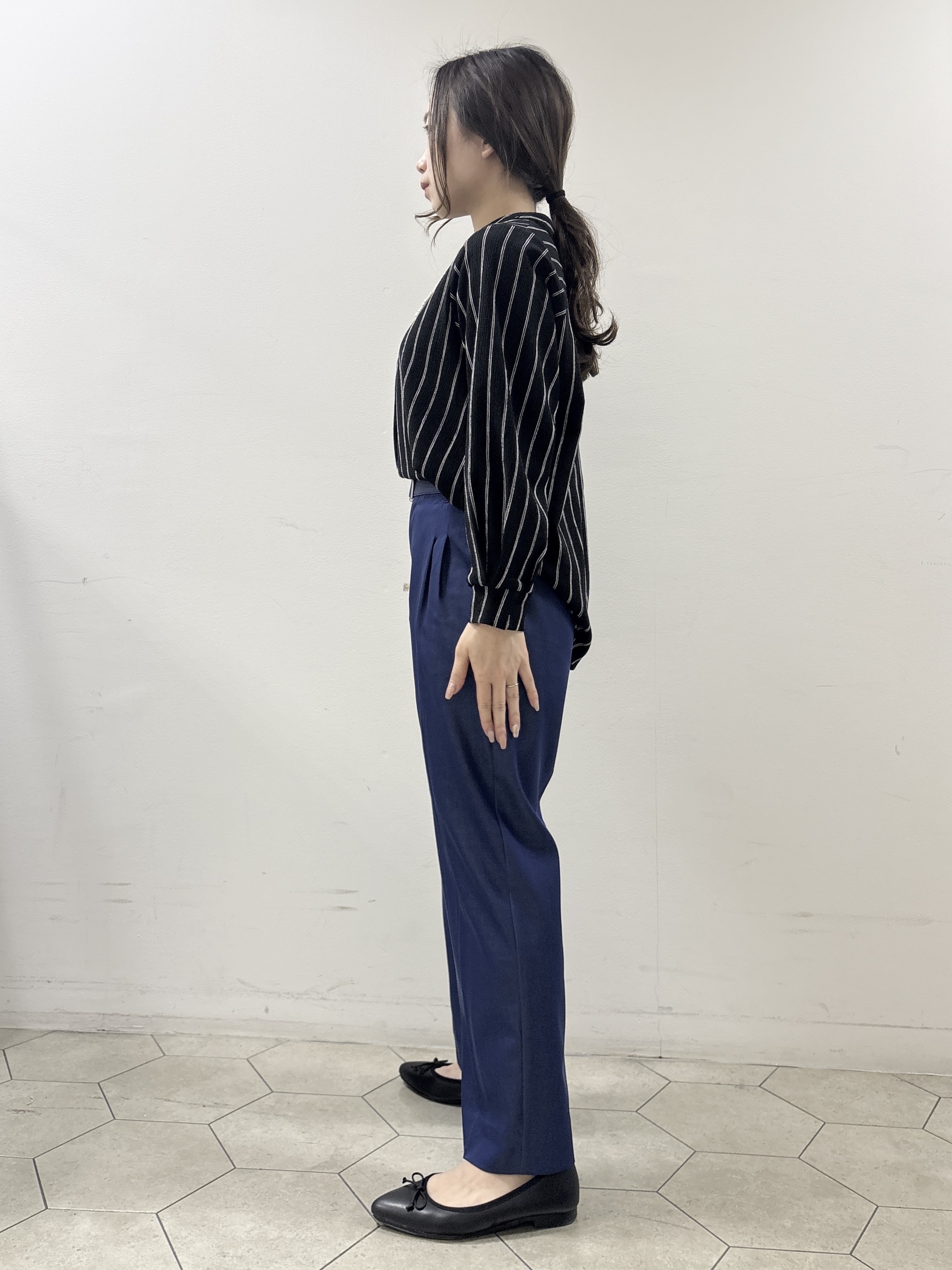 kahoさんの「INDIVI｜【洗える／着心地楽ちん】ブラウス風ストライプカットソートップス」を使ったコーディネート