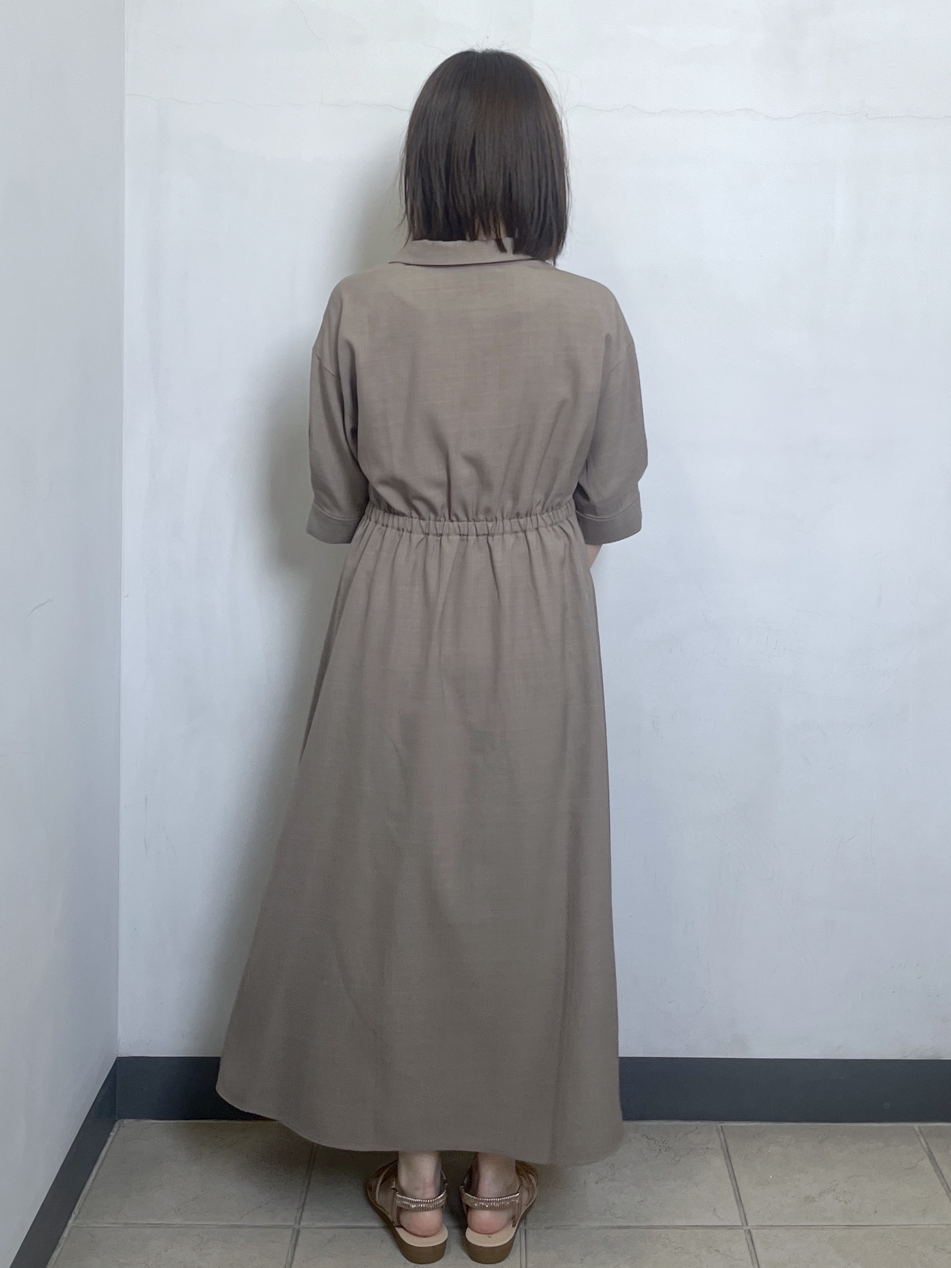 mikiさんの「OPAQUE.CLIP｜ウエストタック フレアワンピース【洗濯機OK／イージーアイロン】」を使ったコーディネート