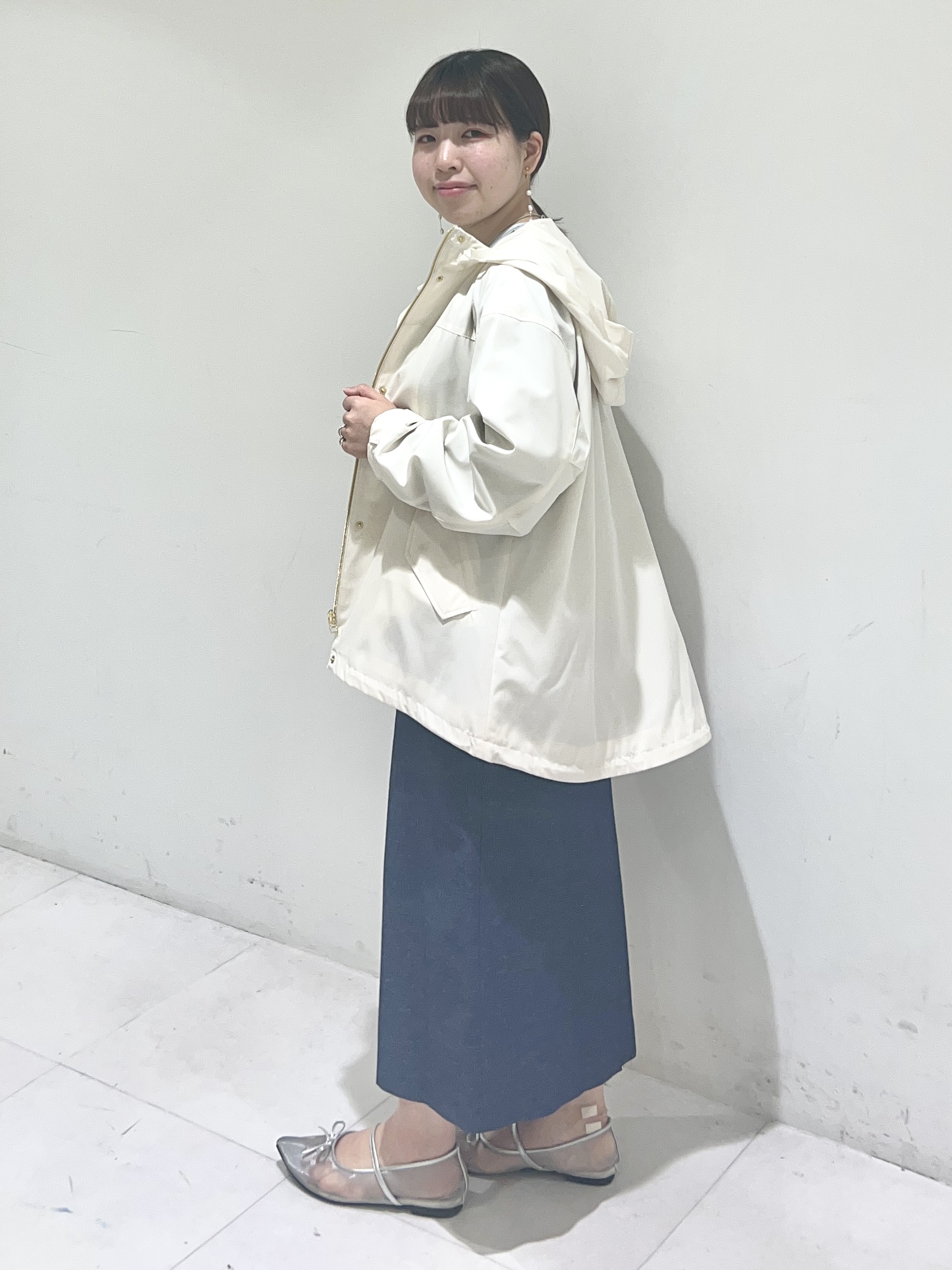 Mitsukiさんの「UNTITLED｜【花柄/洗える】ボタニカルブラウス」を使ったコーディネート