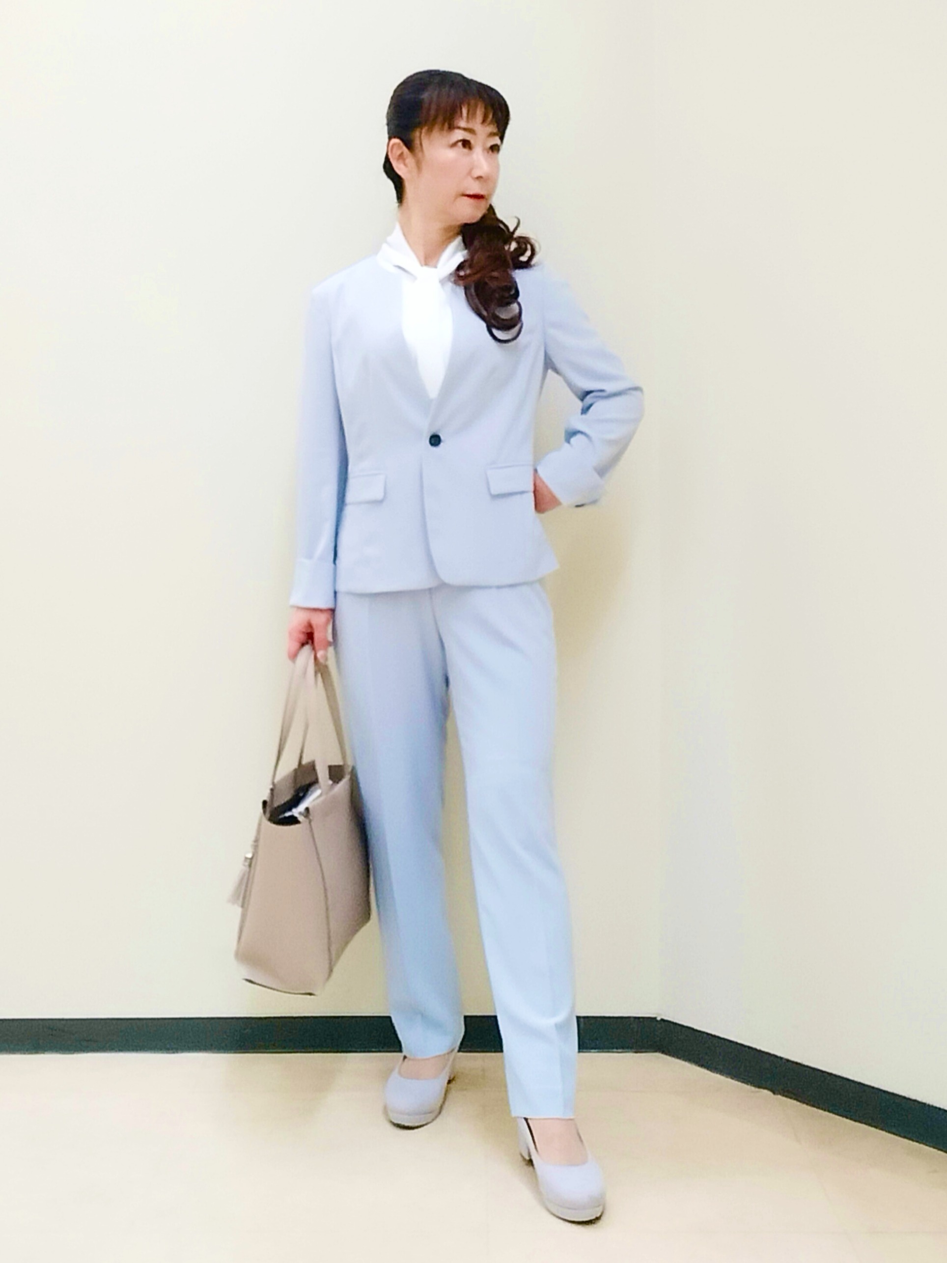 花さんの「Reflect｜【UVカット／接触冷感／セットアップ可】ノーカラージャケット」を使ったコーディネート