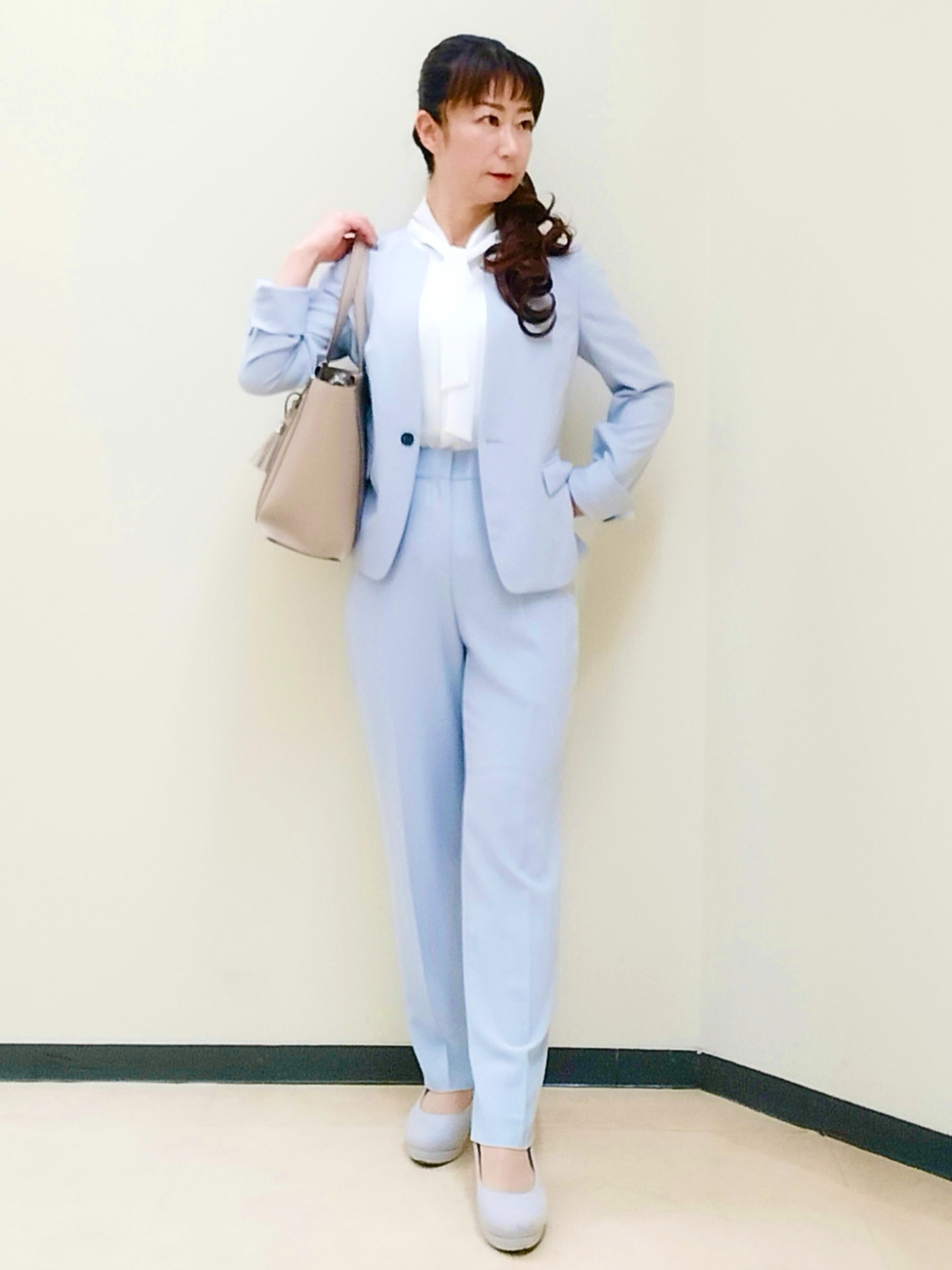 花さんの「Reflect｜【UVカット／接触冷感／セットアップ可】ノーカラージャケット」を使ったコーディネート