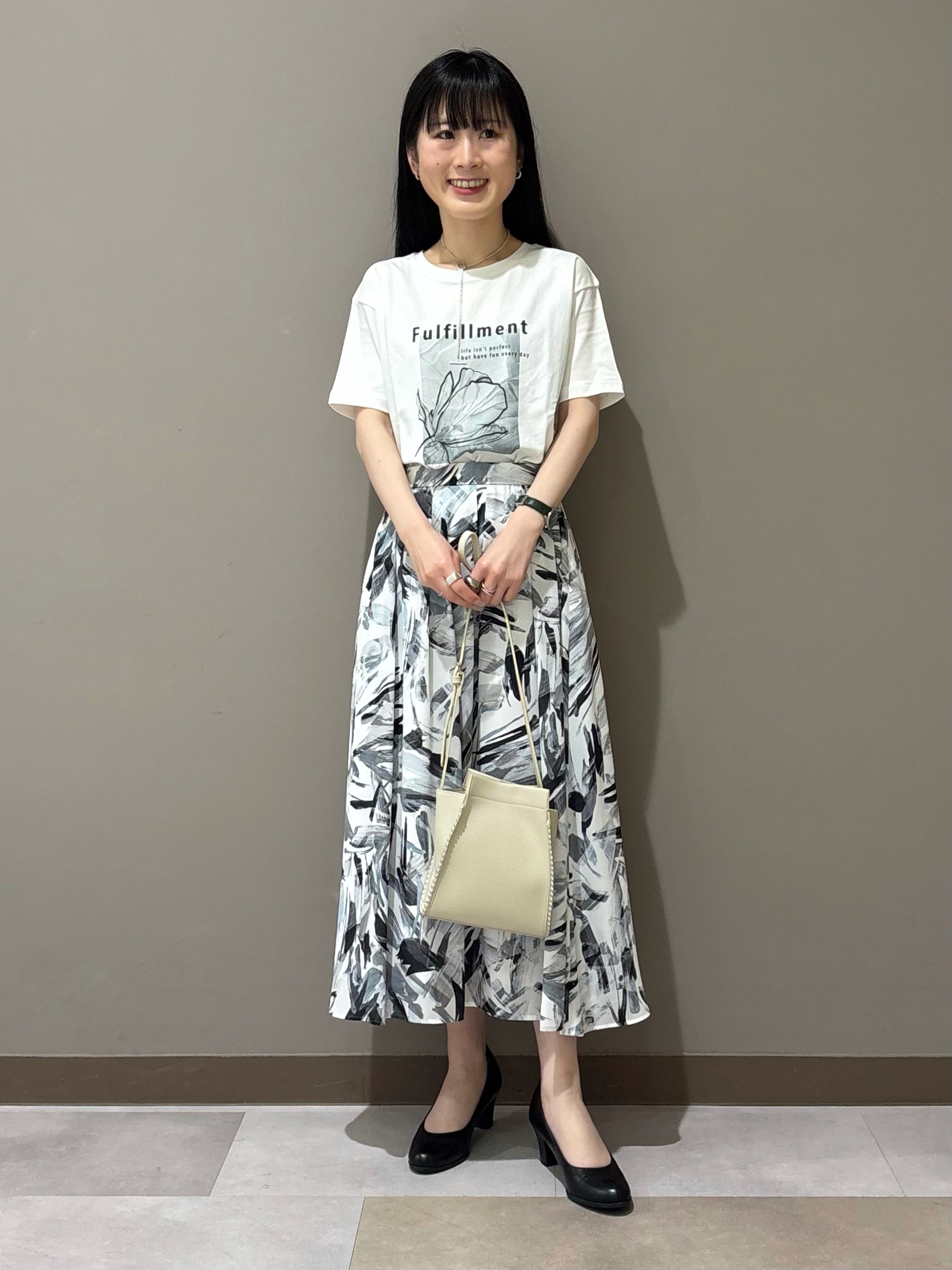 KEIKOさんの「INDIVI｜【洗える／大人シアー】エアリー バルーンブルゾン」を使ったコーディネート