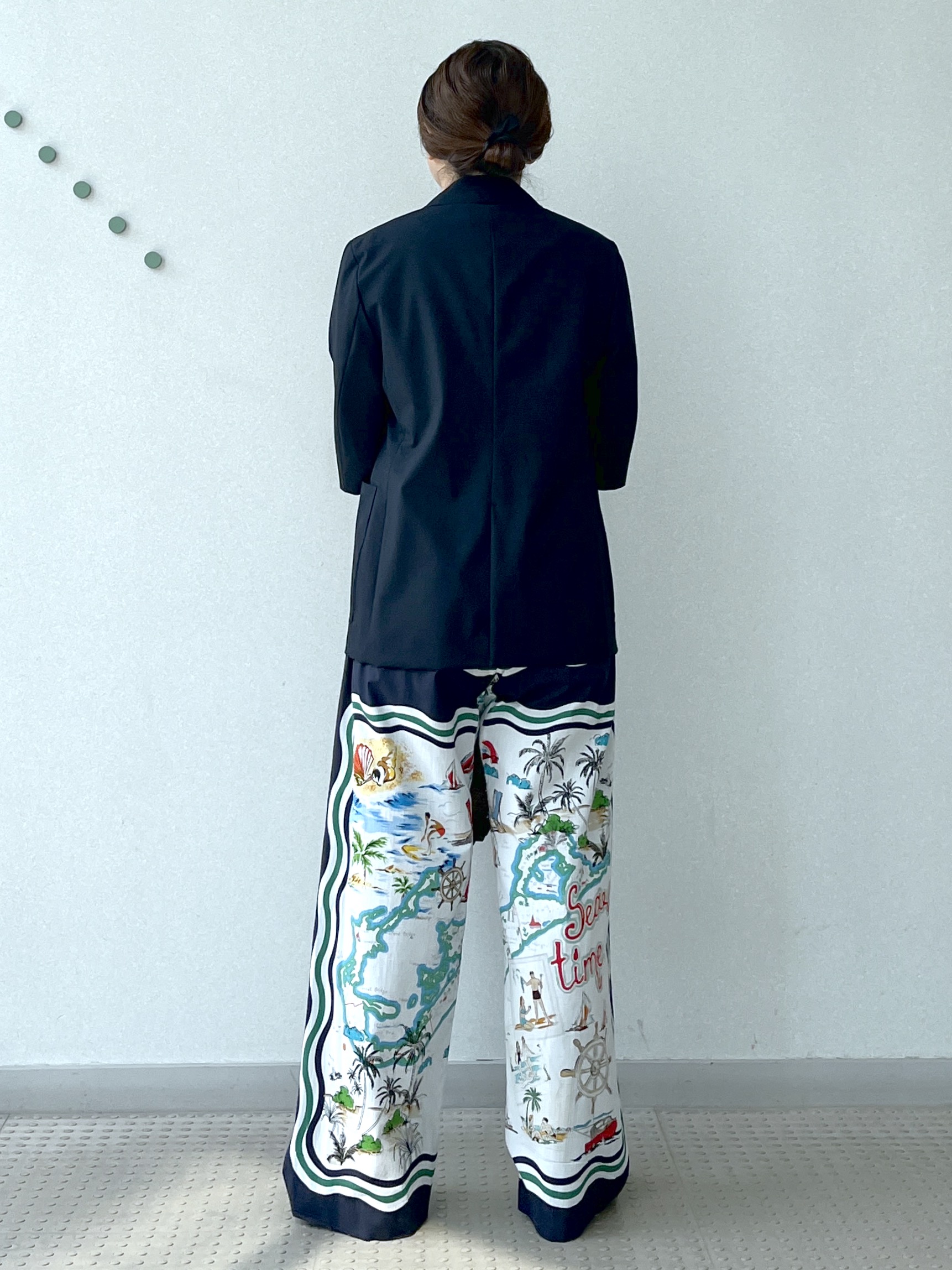 Soeさんの「DRESSTERIOR｜【接触冷感/セットアップ可】 2WAYストレッチスリークオータージャケット」を使ったコーディネート