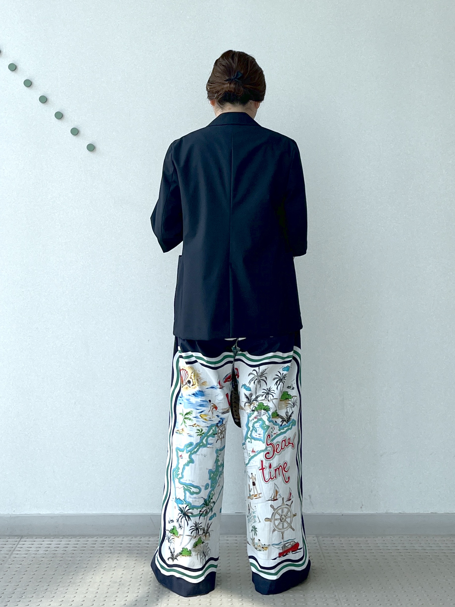 Soeさんの「DRESSTERIOR｜【接触冷感/セットアップ可】 2WAYストレッチスリークオータージャケット」を使ったコーディネート