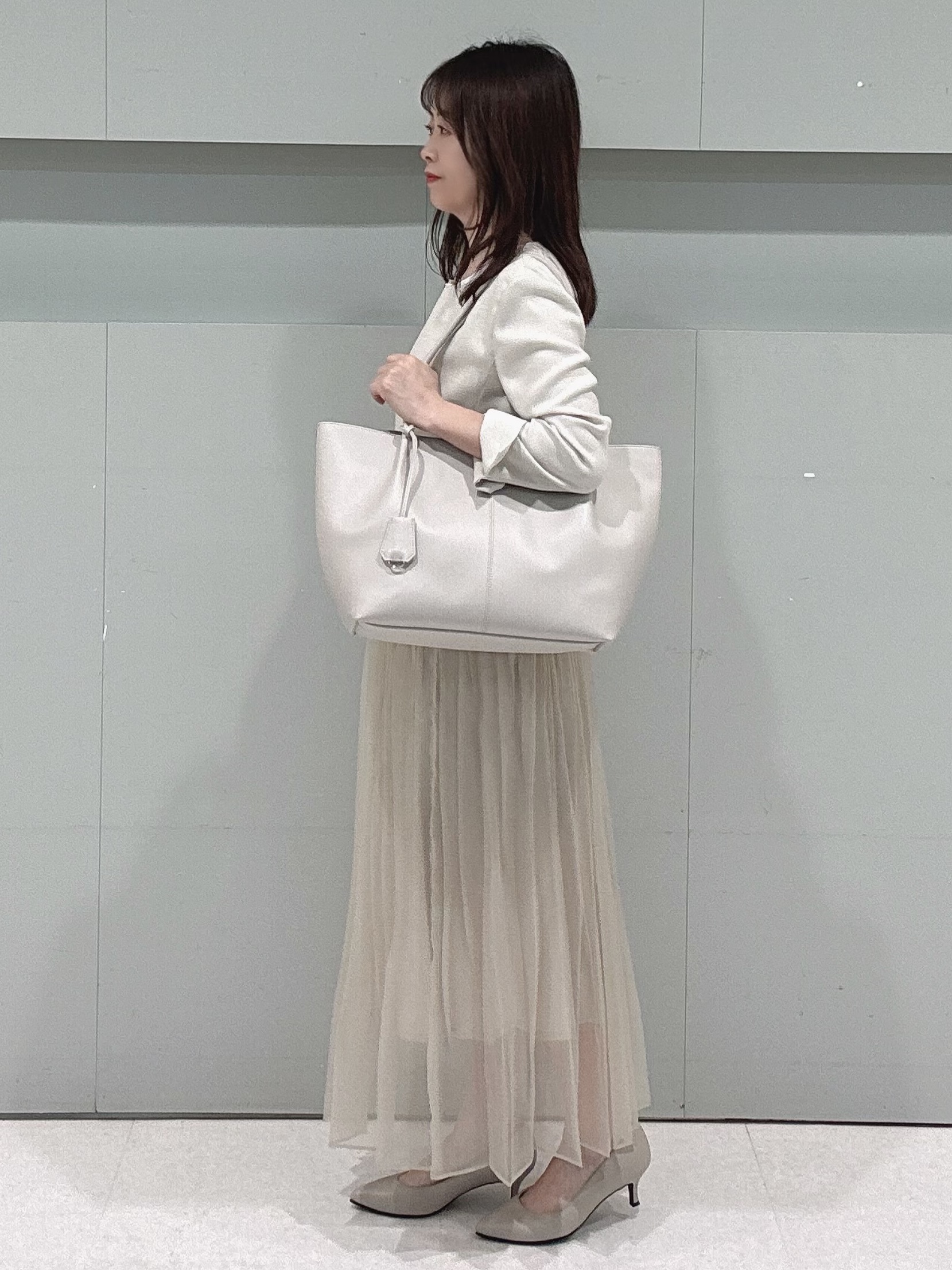 makiさんの「UNTITLED｜【清涼感/洗える】ミニマルシルエットジャケット」を使ったコーディネート