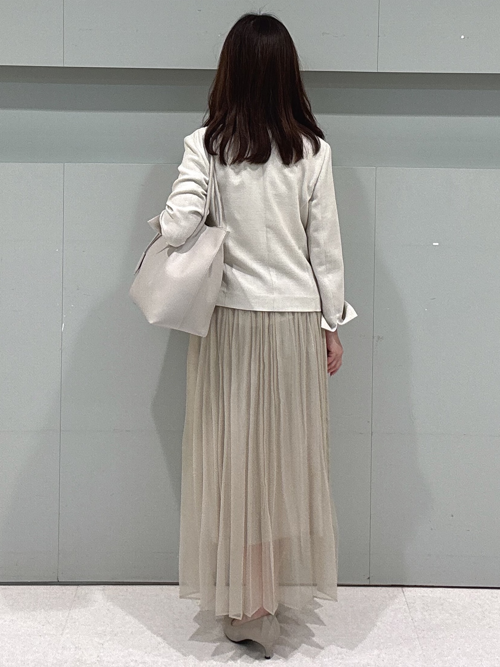 makiさんの「UNTITLED｜【清涼感/洗える】ミニマルシルエットジャケット」を使ったコーディネート