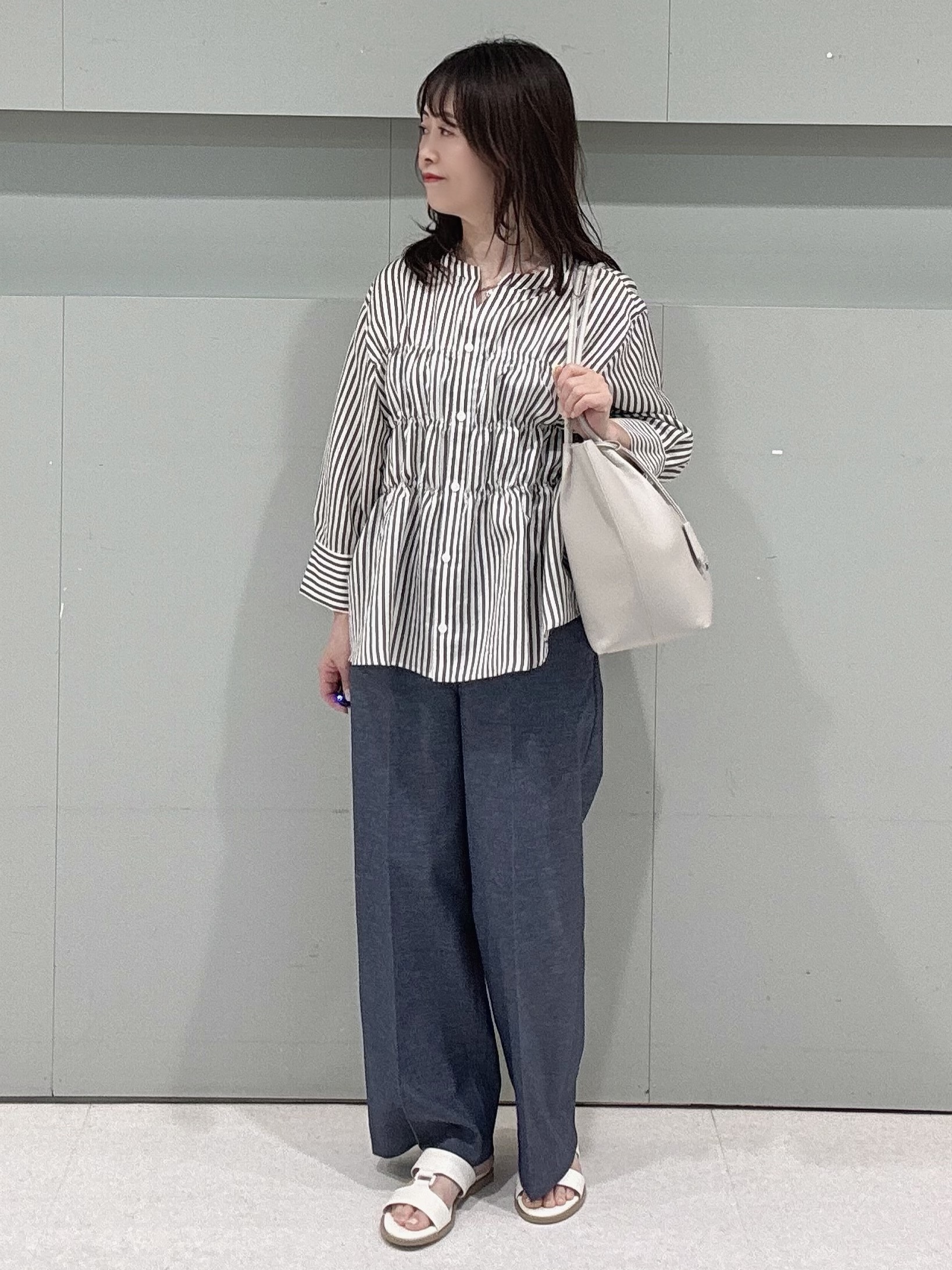 makiさんの「UNTITLED｜ストライプシャーリングブラウス」を使ったコーディネート