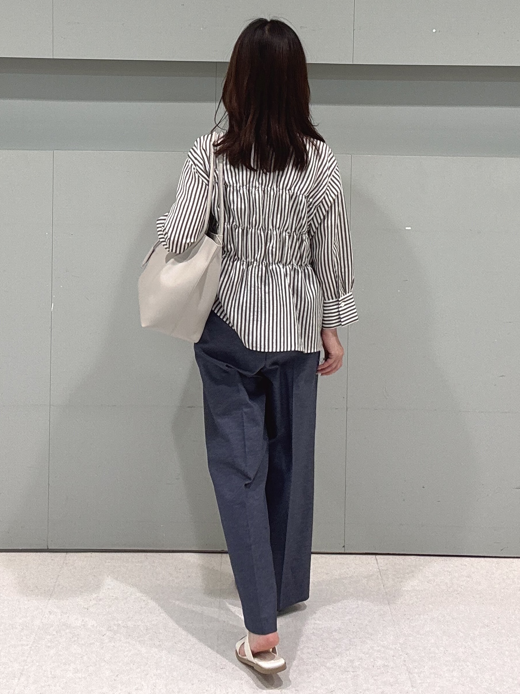 makiさんの「UNTITLED｜ストライプシャーリングブラウス」を使ったコーディネート