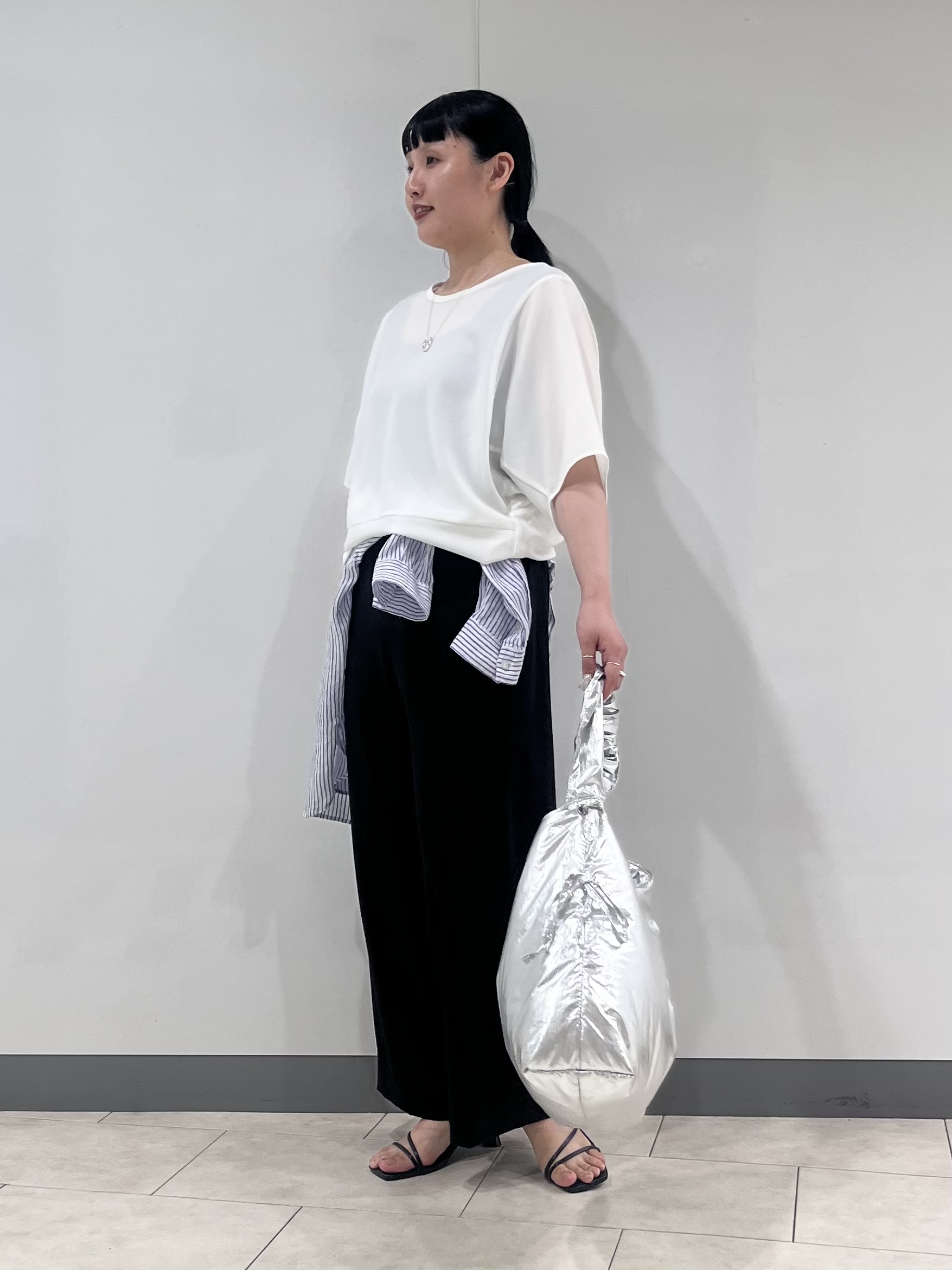 hasuさんの「INDIVI｜【洗える／2WAY／裾ドロスト付き】 ドルマンスリーブチュニックトップス」を使ったコーディネート
