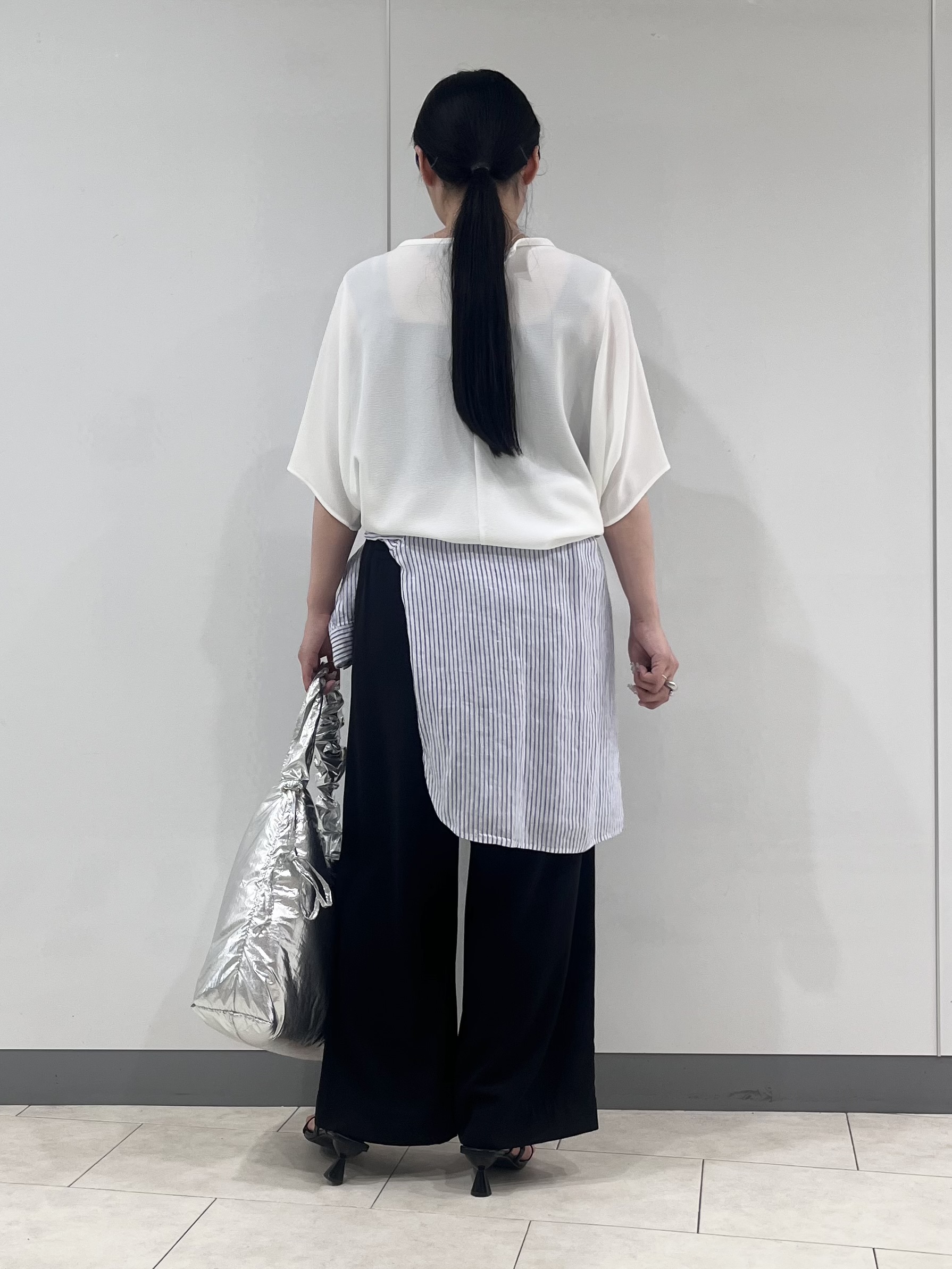 hasuさんの「INDIVI｜【洗える／2WAY／裾ドロスト付き】 ドルマンスリーブチュニックトップス」を使ったコーディネート