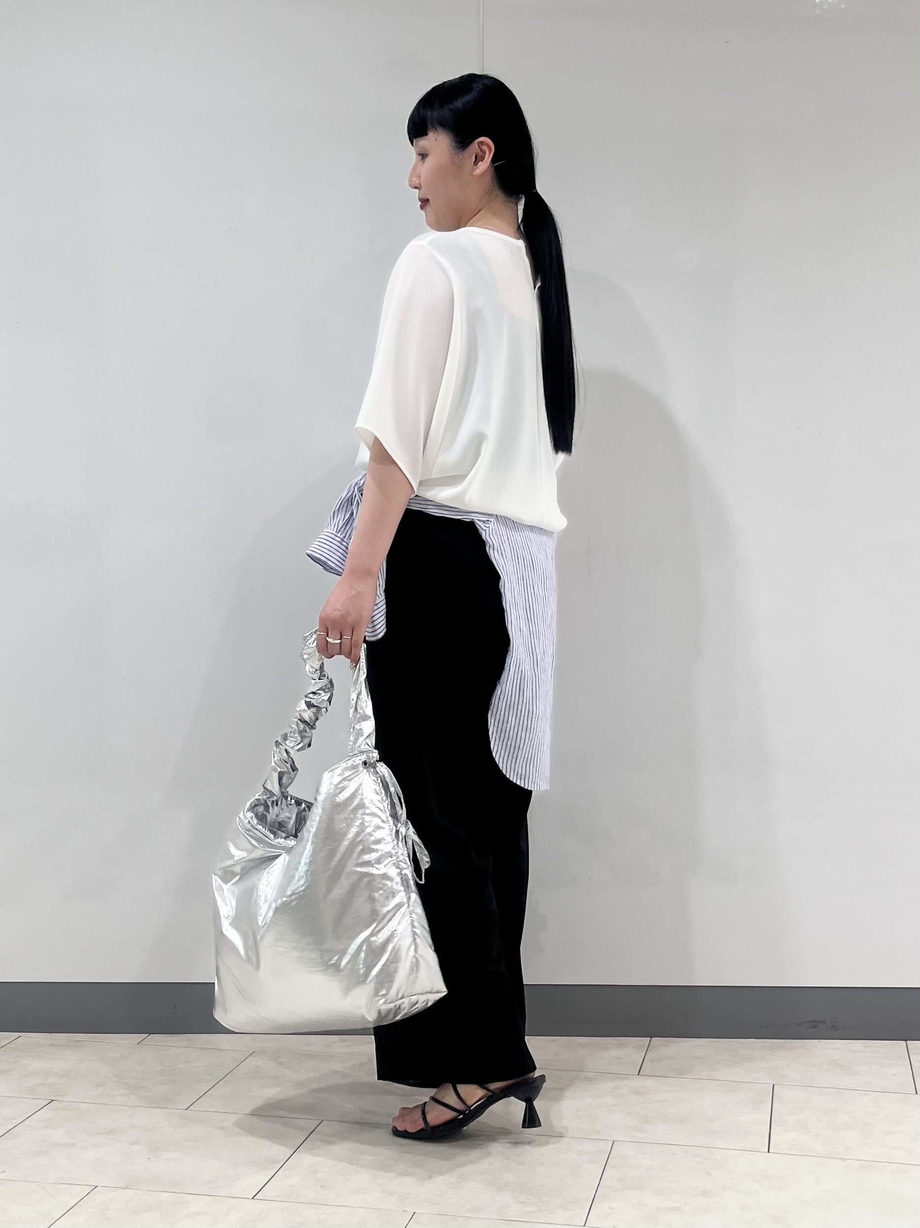 hasuさんの「INDIVI｜【洗える／2WAY／裾ドロスト付き】 ドルマンスリーブチュニックトップス」を使ったコーディネート