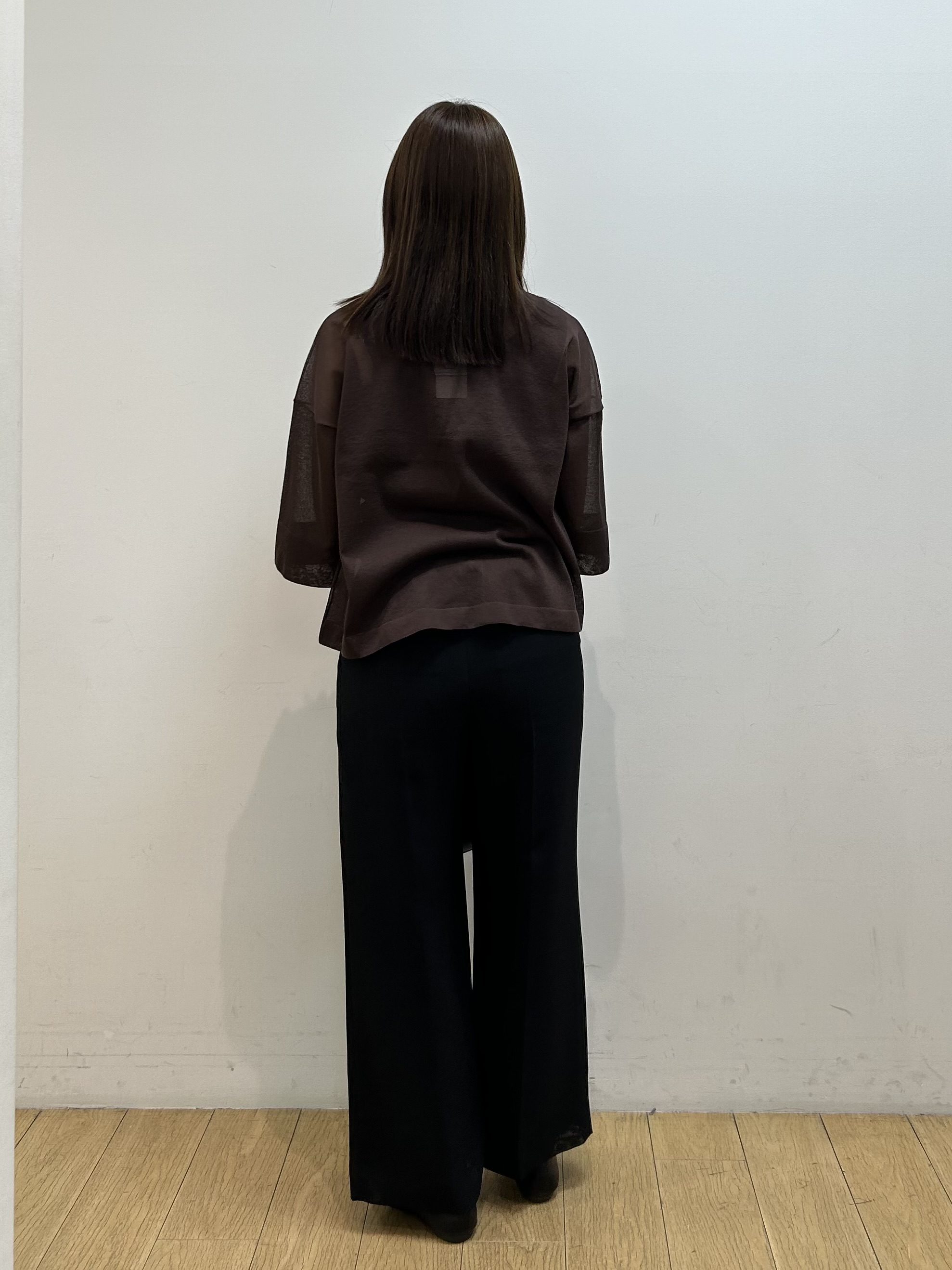 kozueさんの「INDIVI｜【洗える／シアー】衿付きシャツライクニットカーディガン」を使ったコーディネート