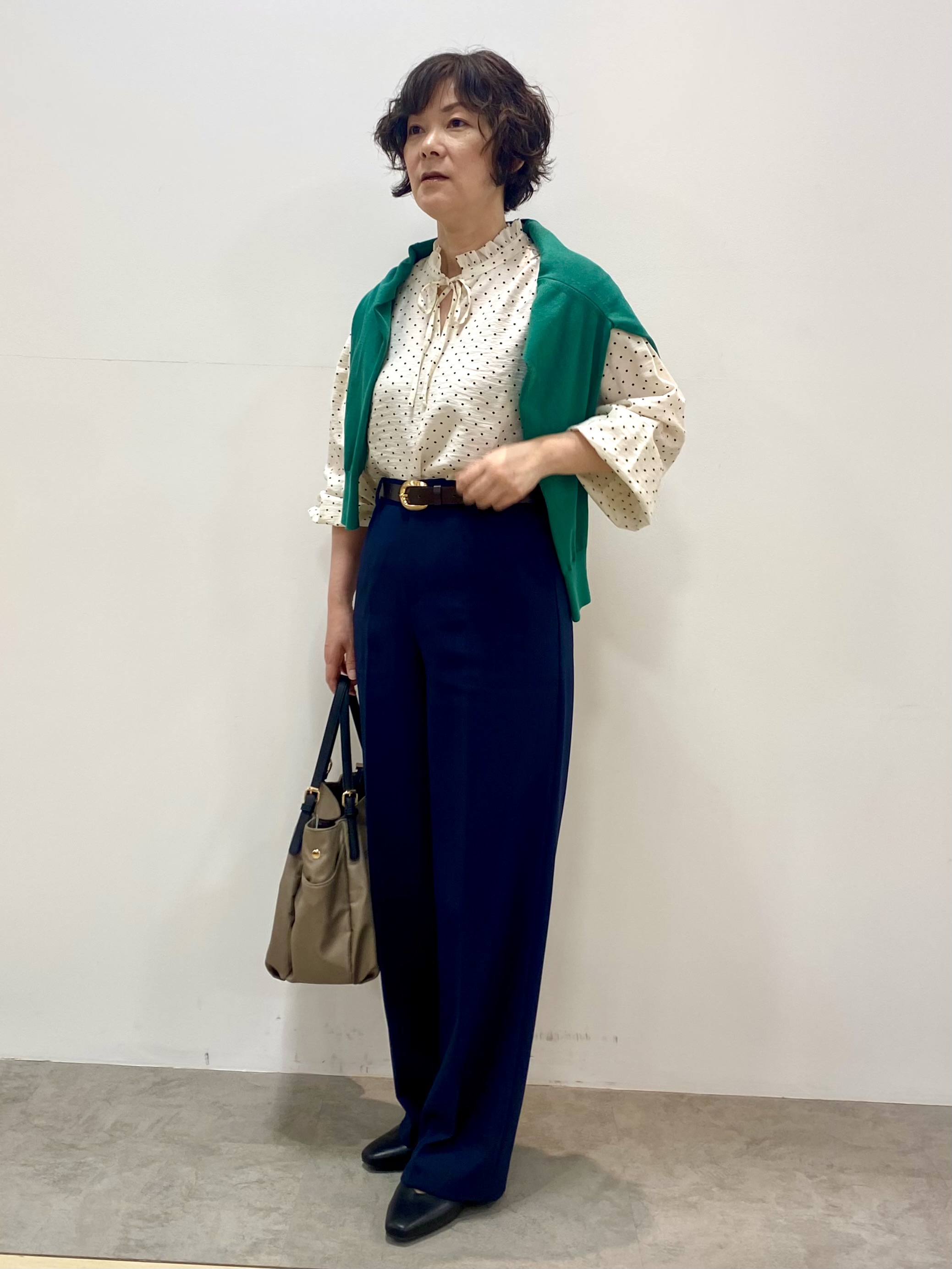 oharaさんの「Reflect｜ステッチワークストレートワイドパンツ」を使ったコーディネート