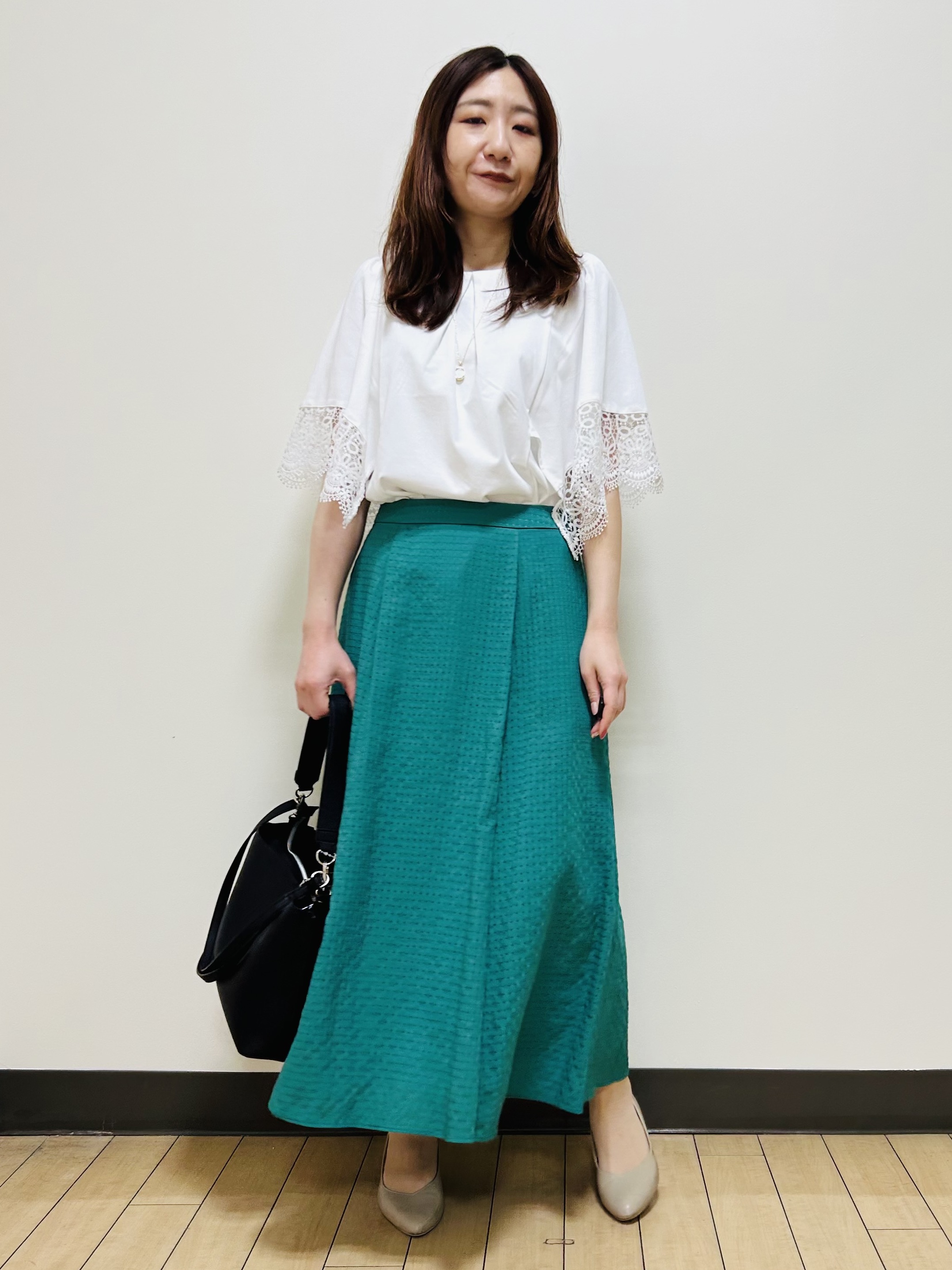 miiiさんの「Reflect｜【UVカット／接触冷感】レーススリーブジャージカットソー」を使ったコーディネート